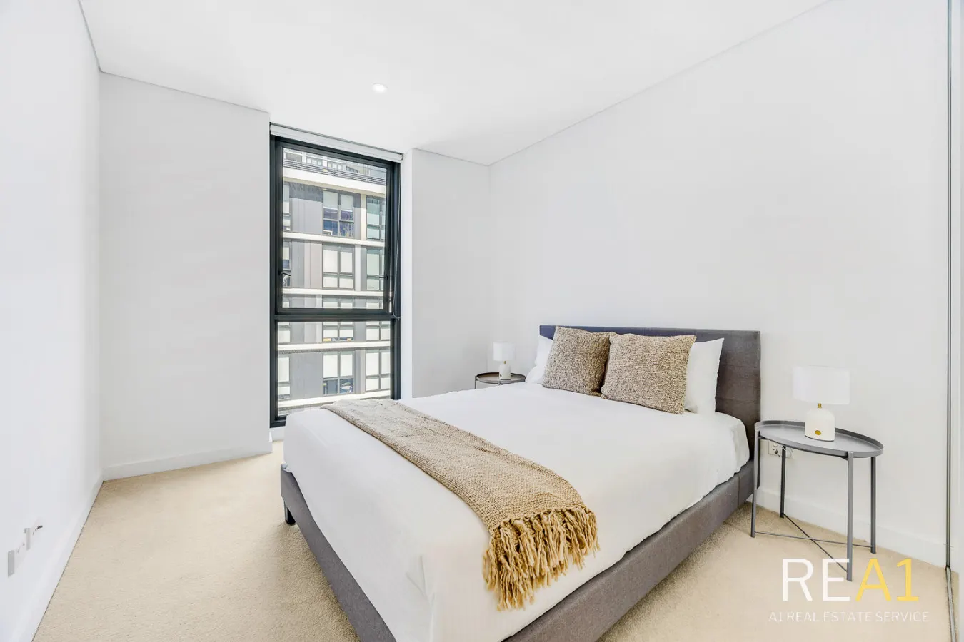 Wolli Creek 2BR Station, Airport, Pool + Parking 13