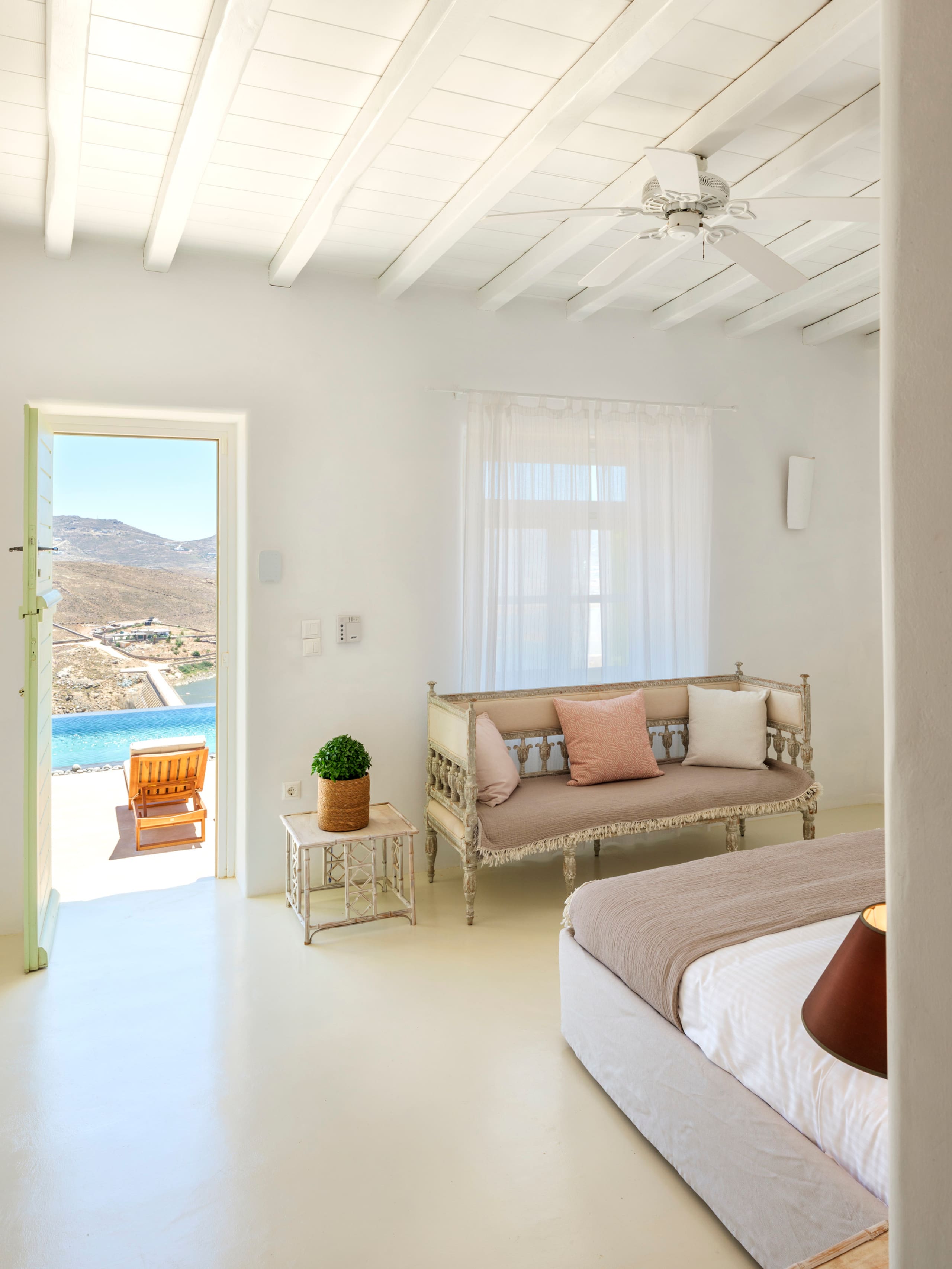 Vinara Cycladic Villa 5