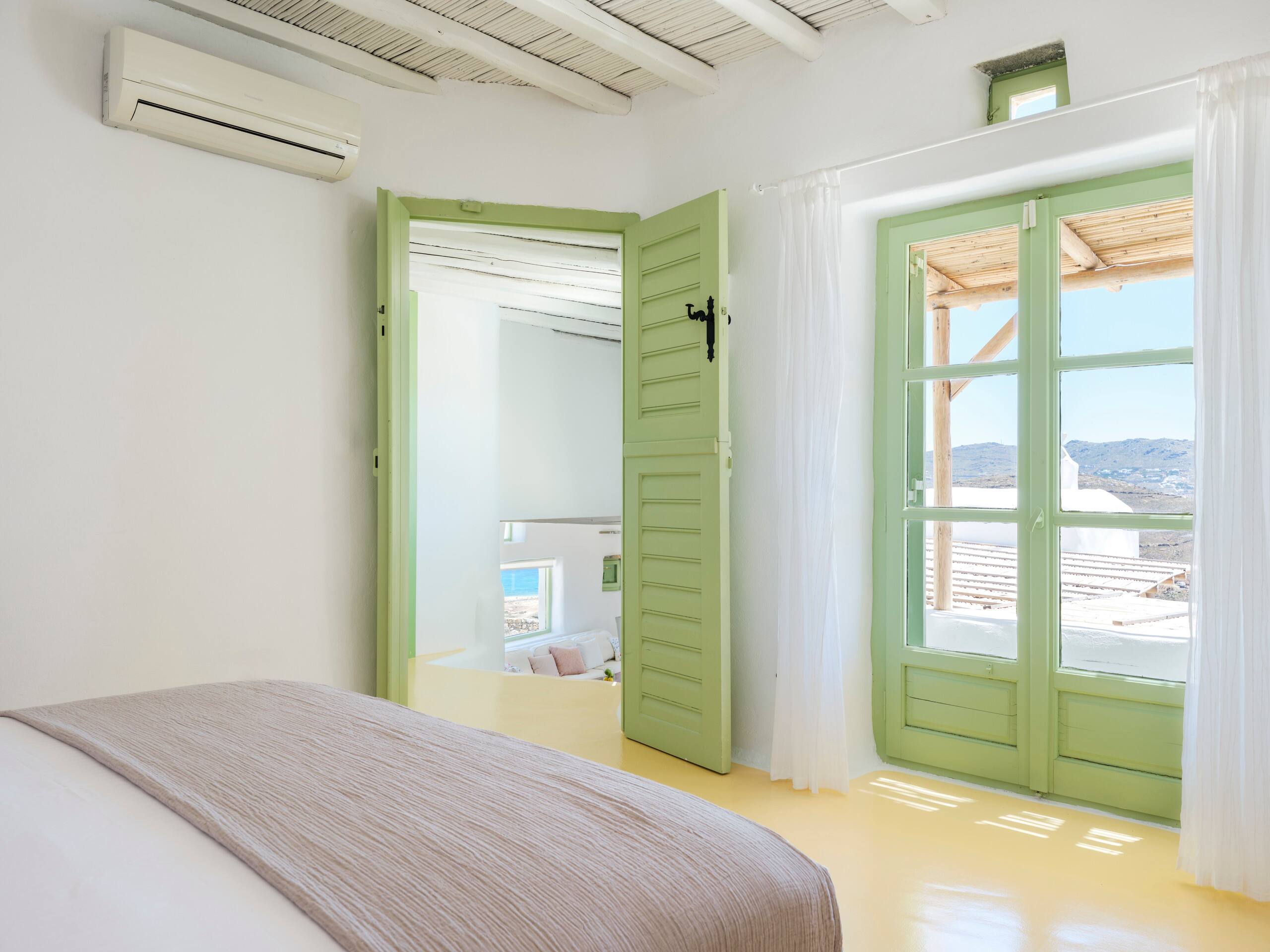 Vinara Cycladic Villa 22