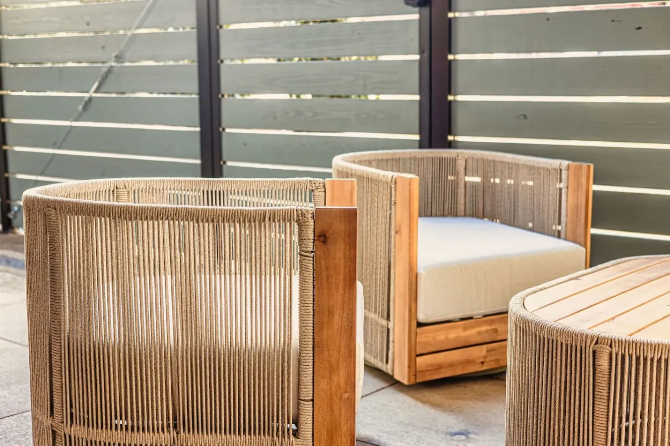Jackson Ave Indoor-Outdoor Patio+2 Free parking 13