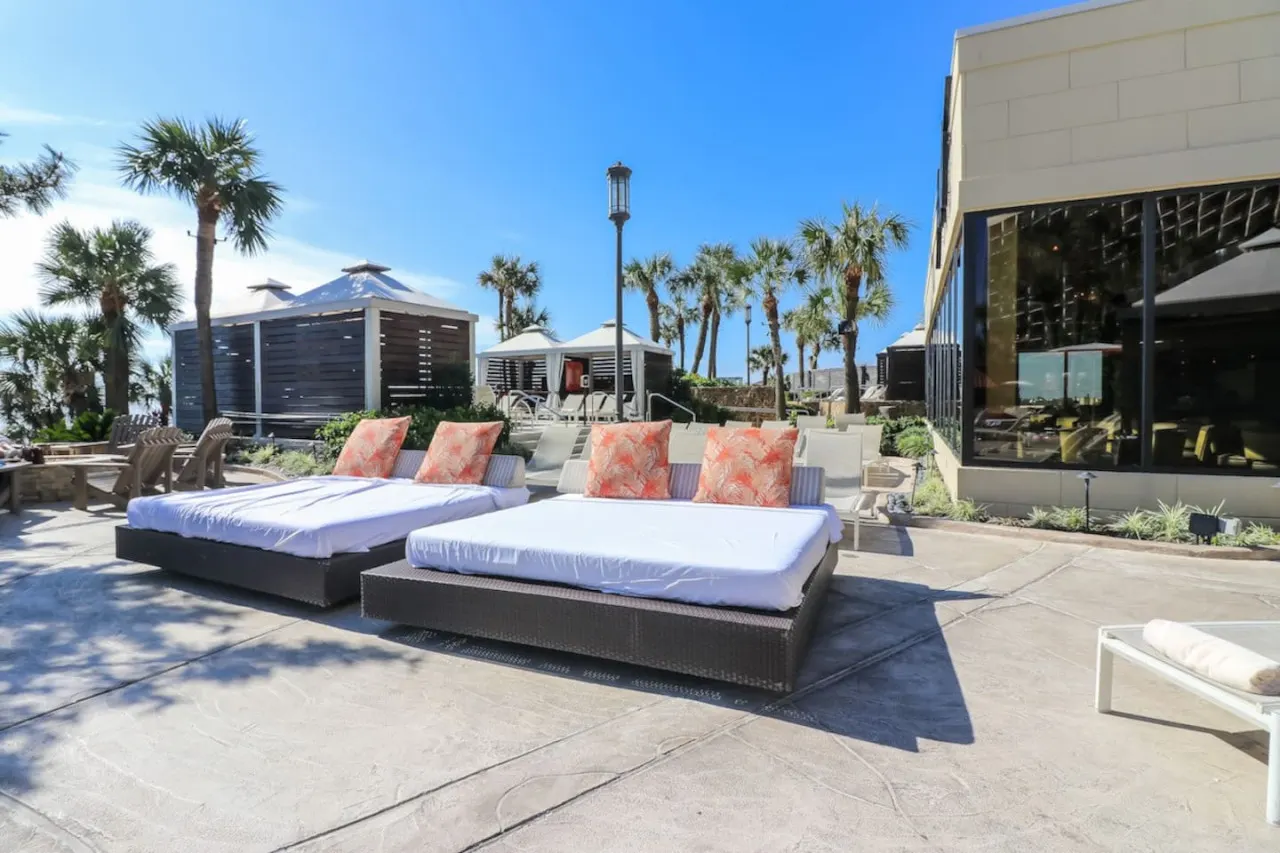 Gorgeous San Luis Condo! Amazing Pool & Amenities 12