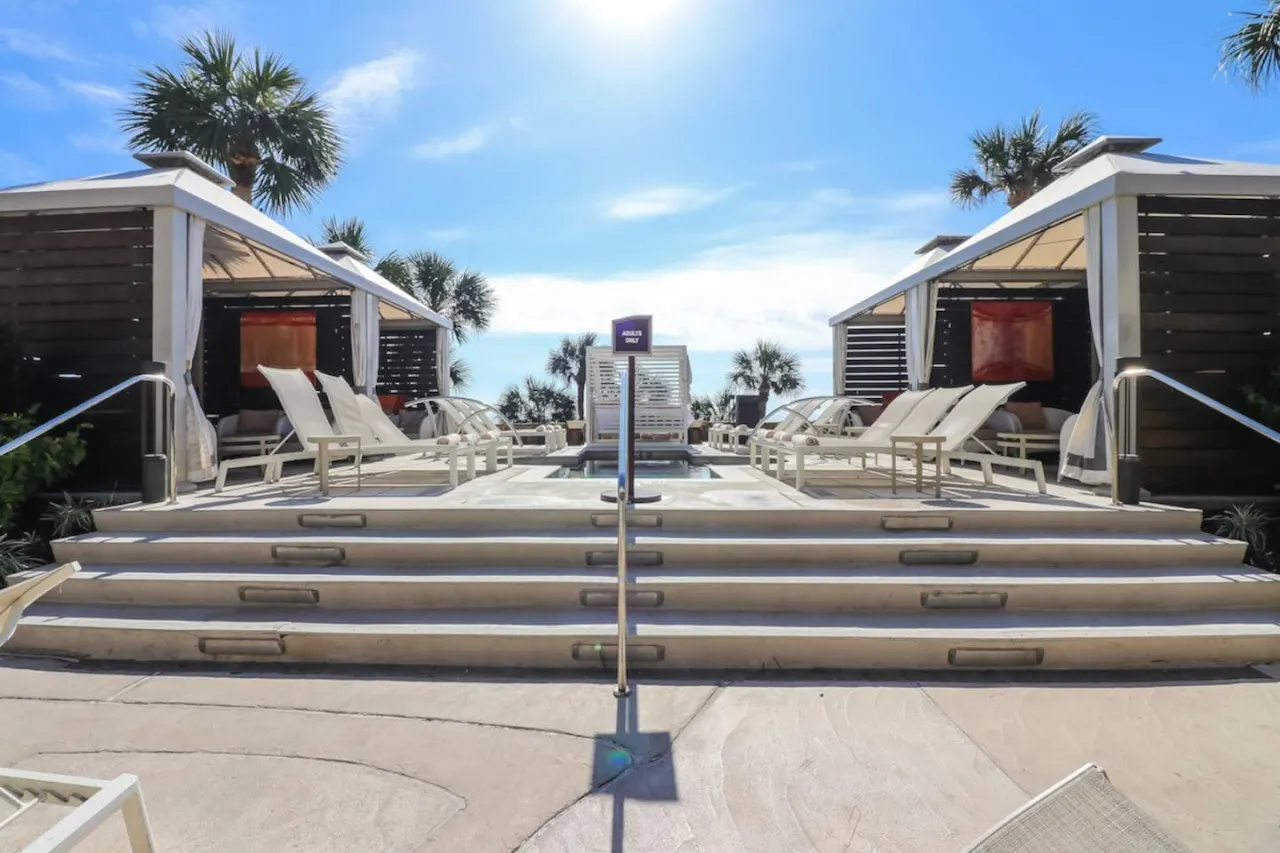 Gorgeous San Luis Condo! Amazing Pool & Amenities 13