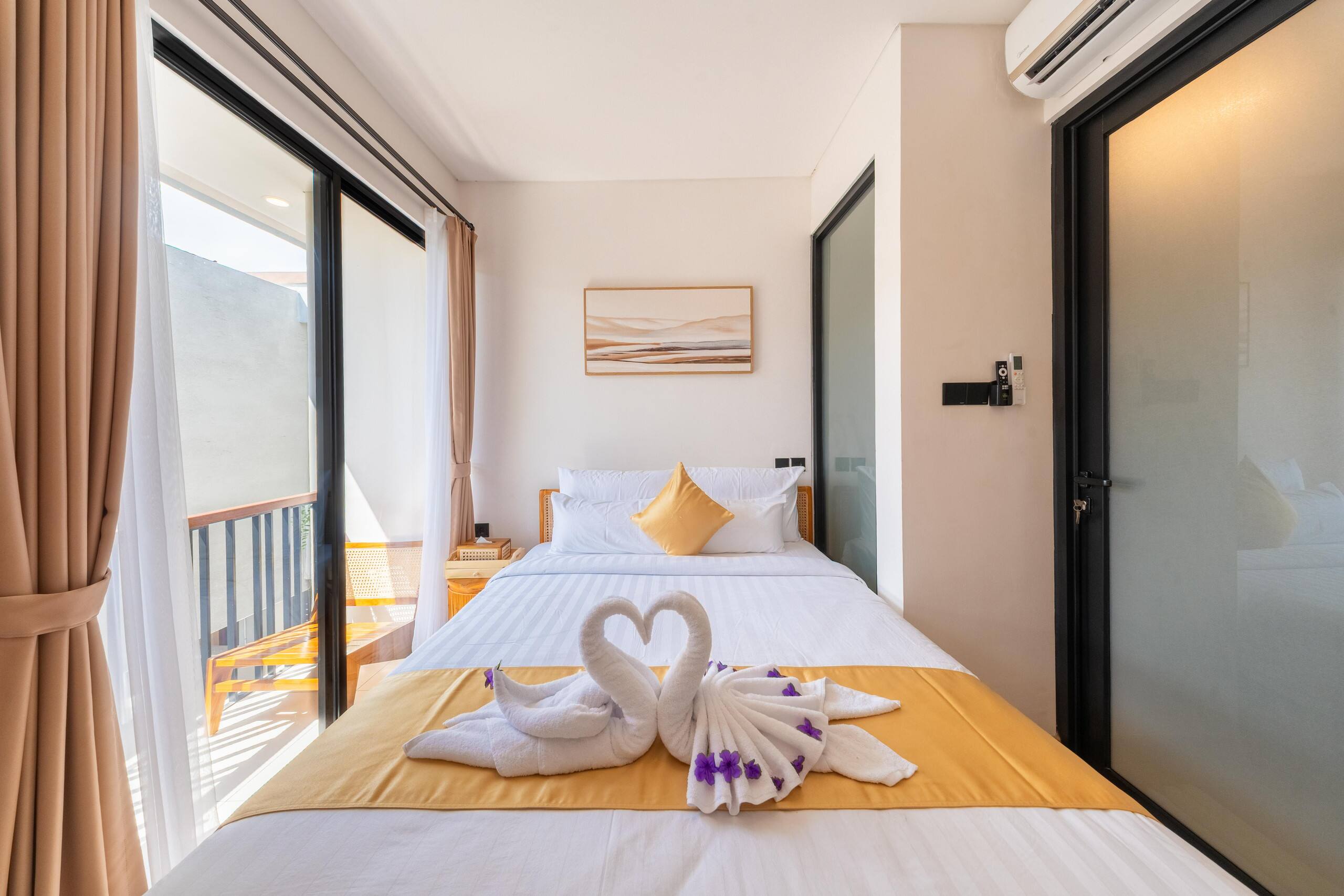 Digital Nomad Stay – Ensuite Room near Best Clubs — photo 5