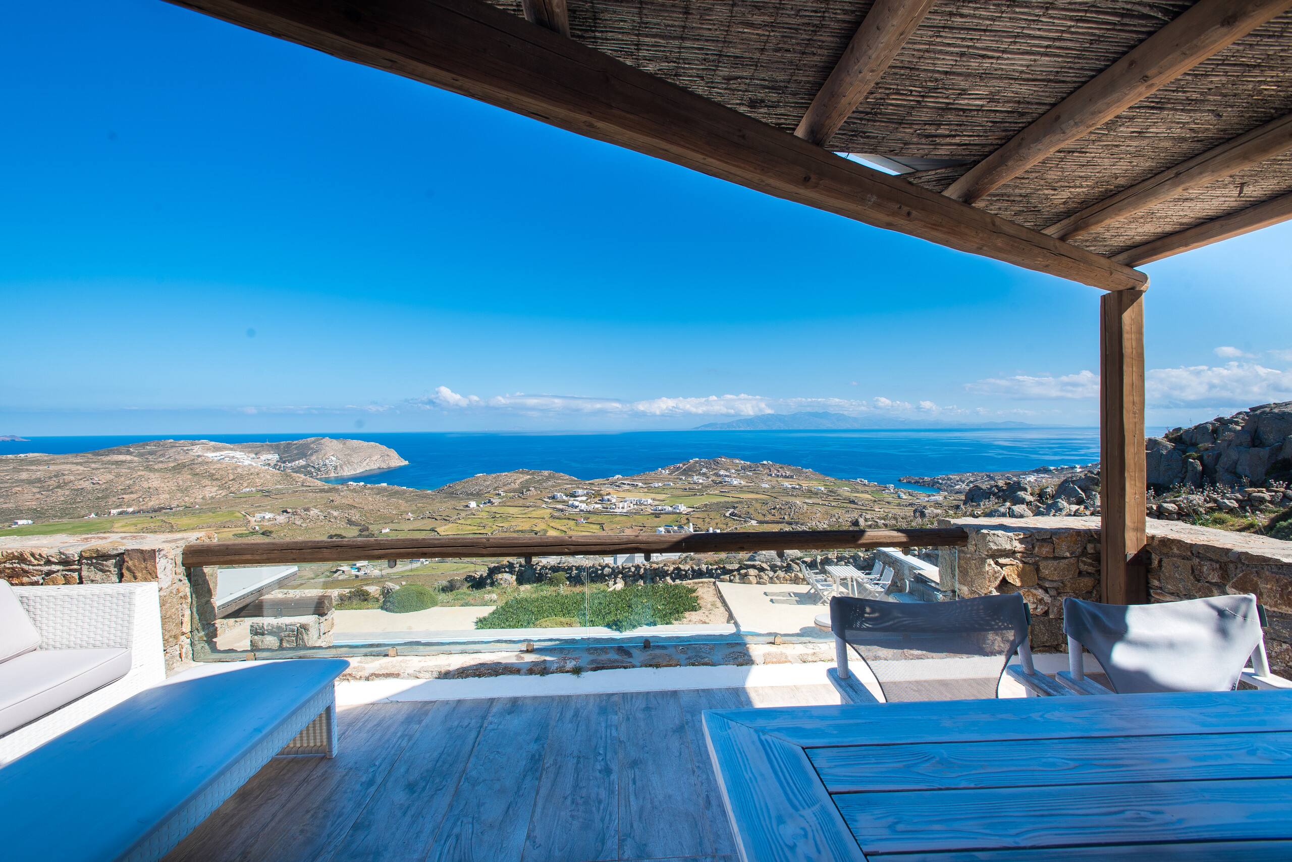 seaview suite/jacuzzi spa/Mykonos/amallini suites 15