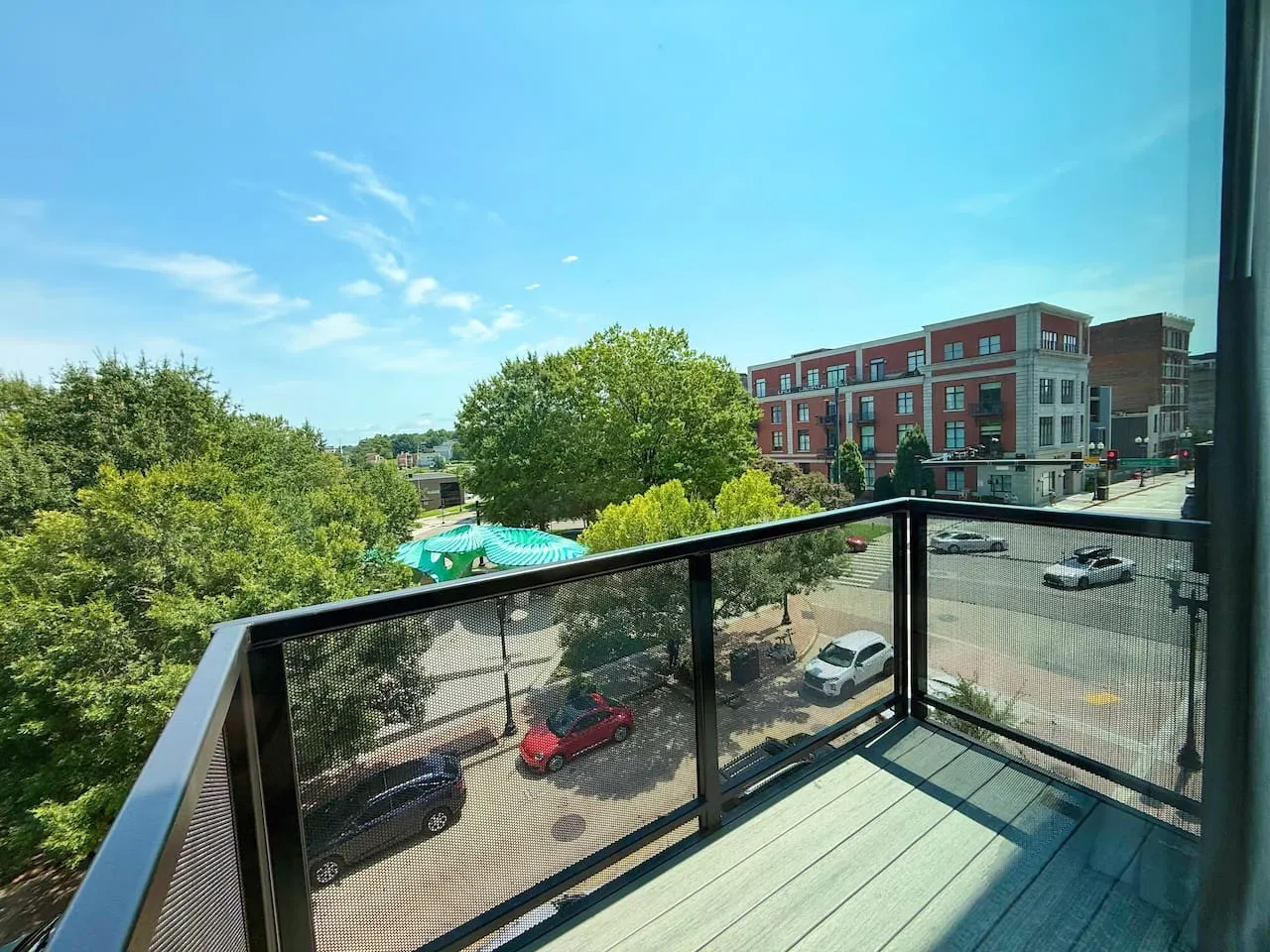 Stylish Downtown 1BR Private Balcony + City View 8