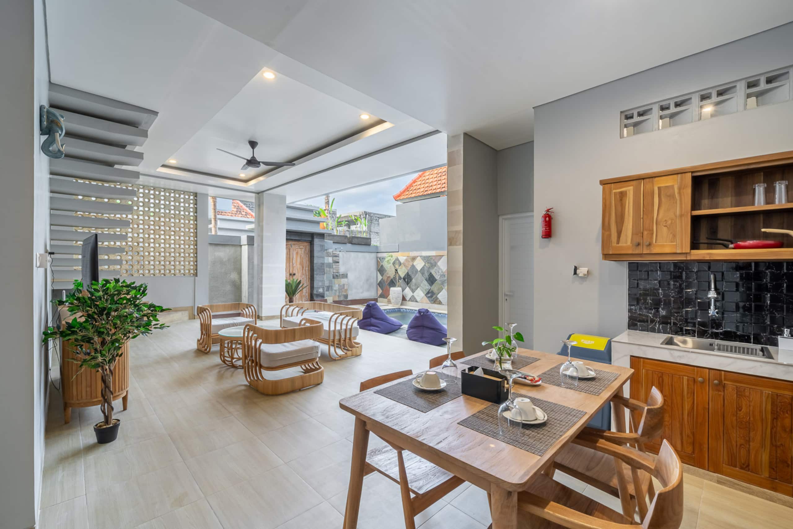 Q LA Villa 4 . 2BR Spacious Pool Villa for Family — photo 5