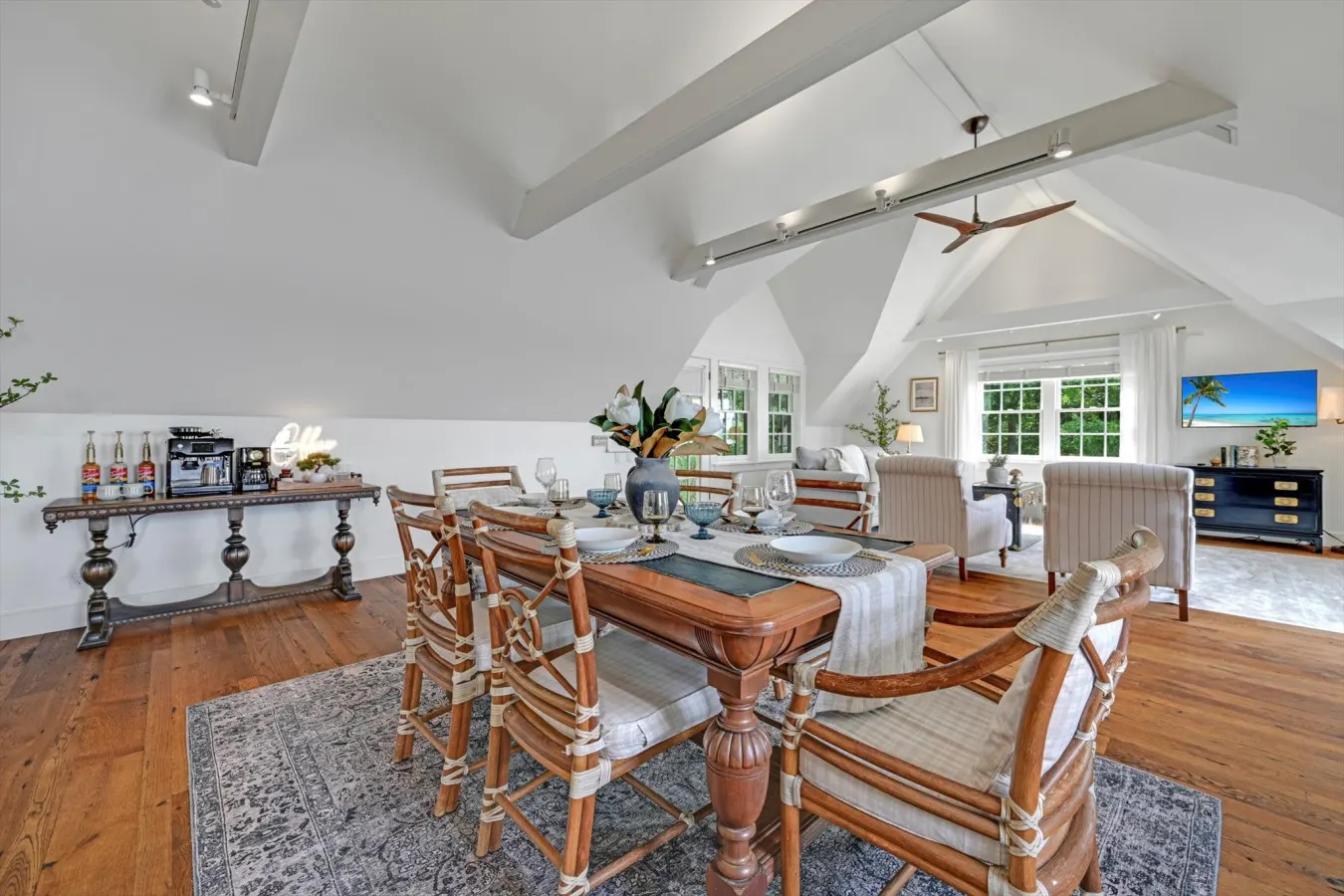 The Riverfront Boathouse Getaway — photo 4