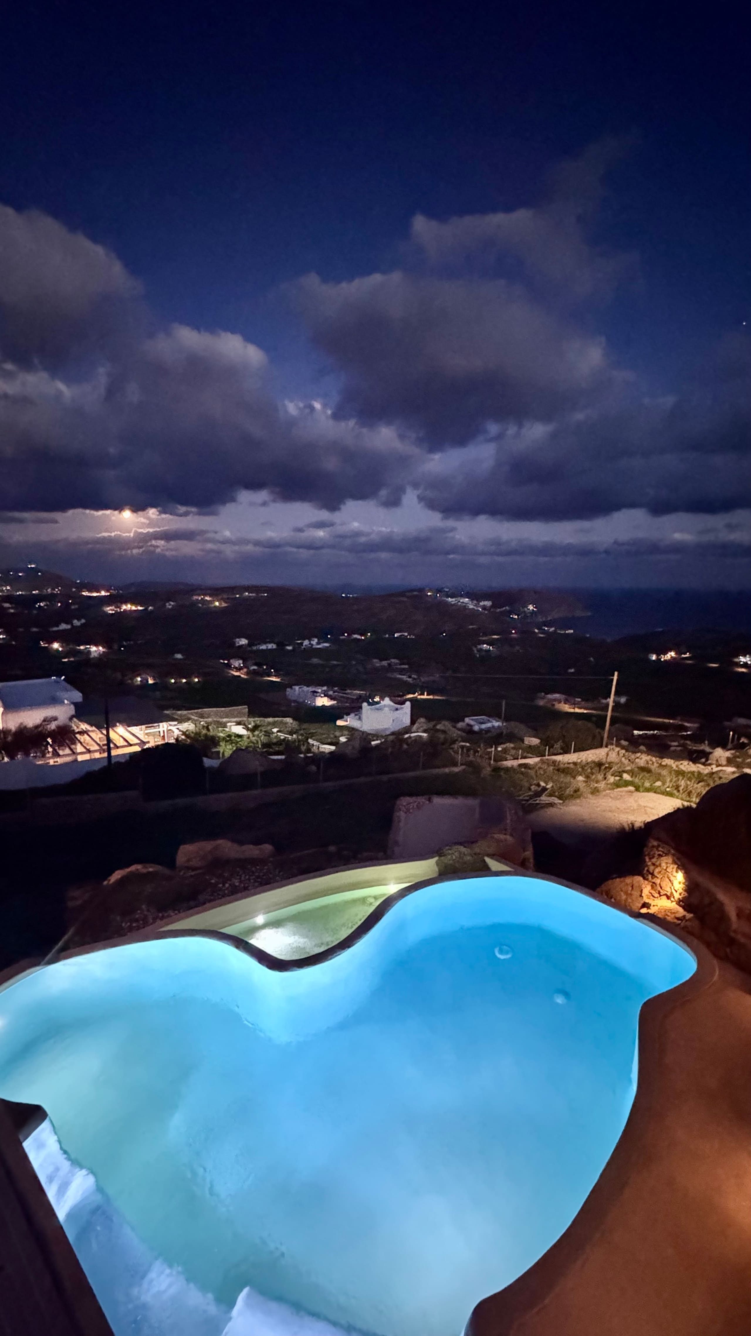 seaview suite/private pool/Mykonos/amallinisuites 35