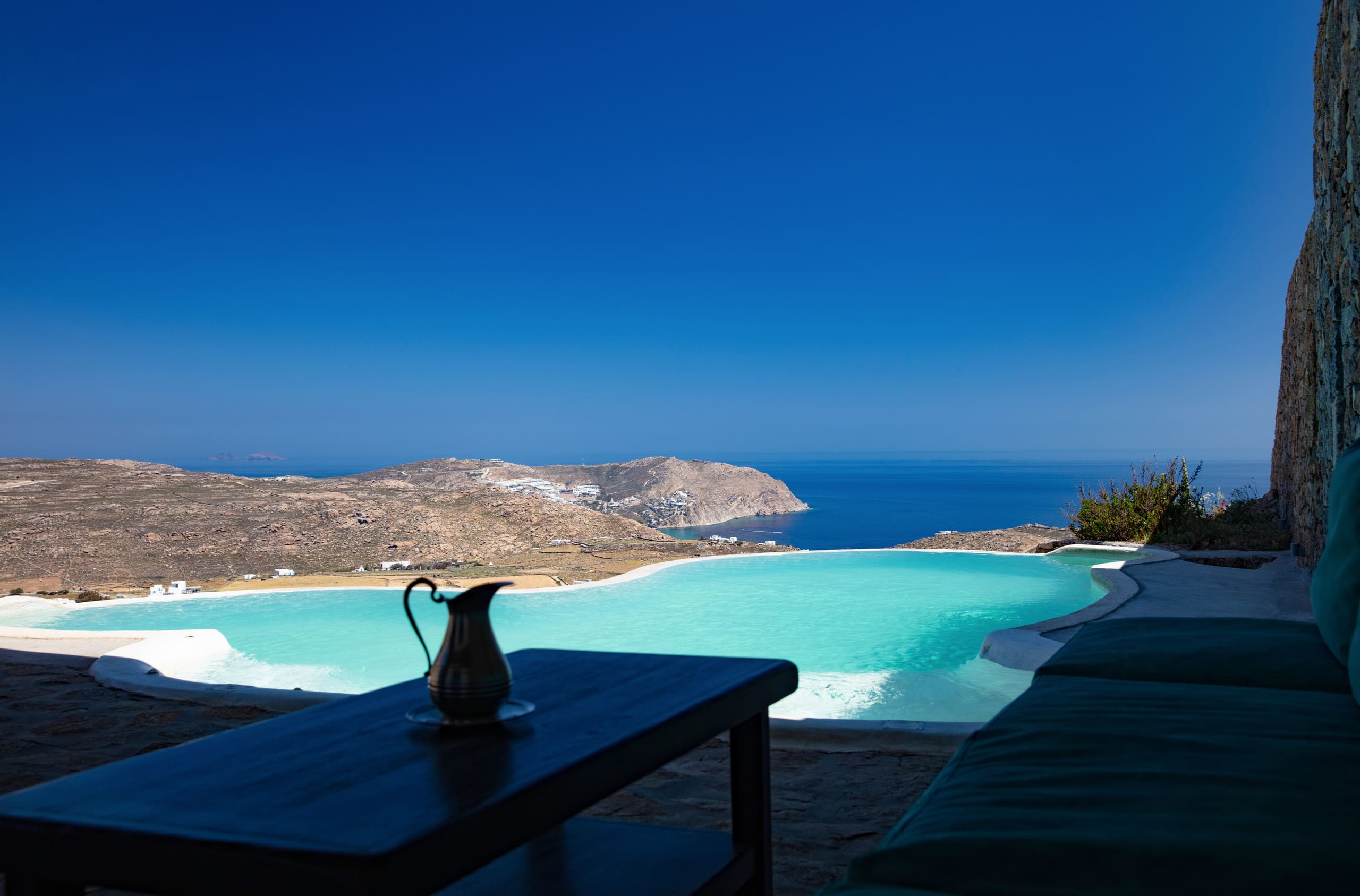 seaview suite/private pool/Mykonos/amallinisuites 26