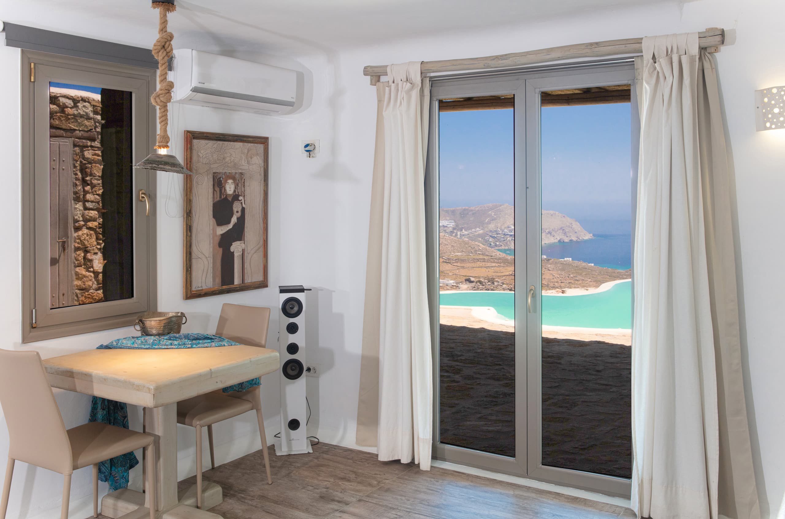 seaview suite/private pool/Mykonos/amallinisuites 11