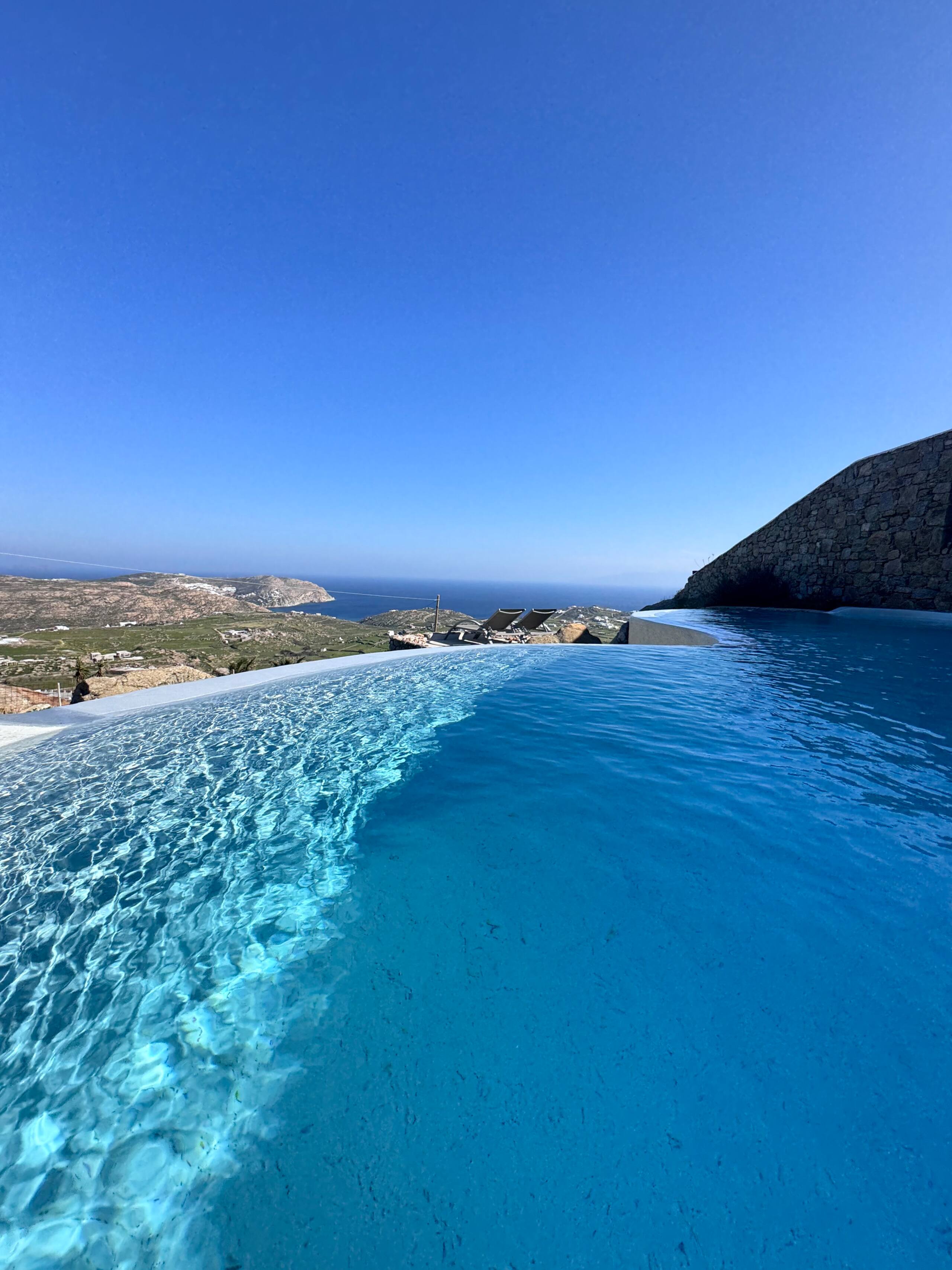 seaview suite/private pool/Mykonos/amallinisuites 40