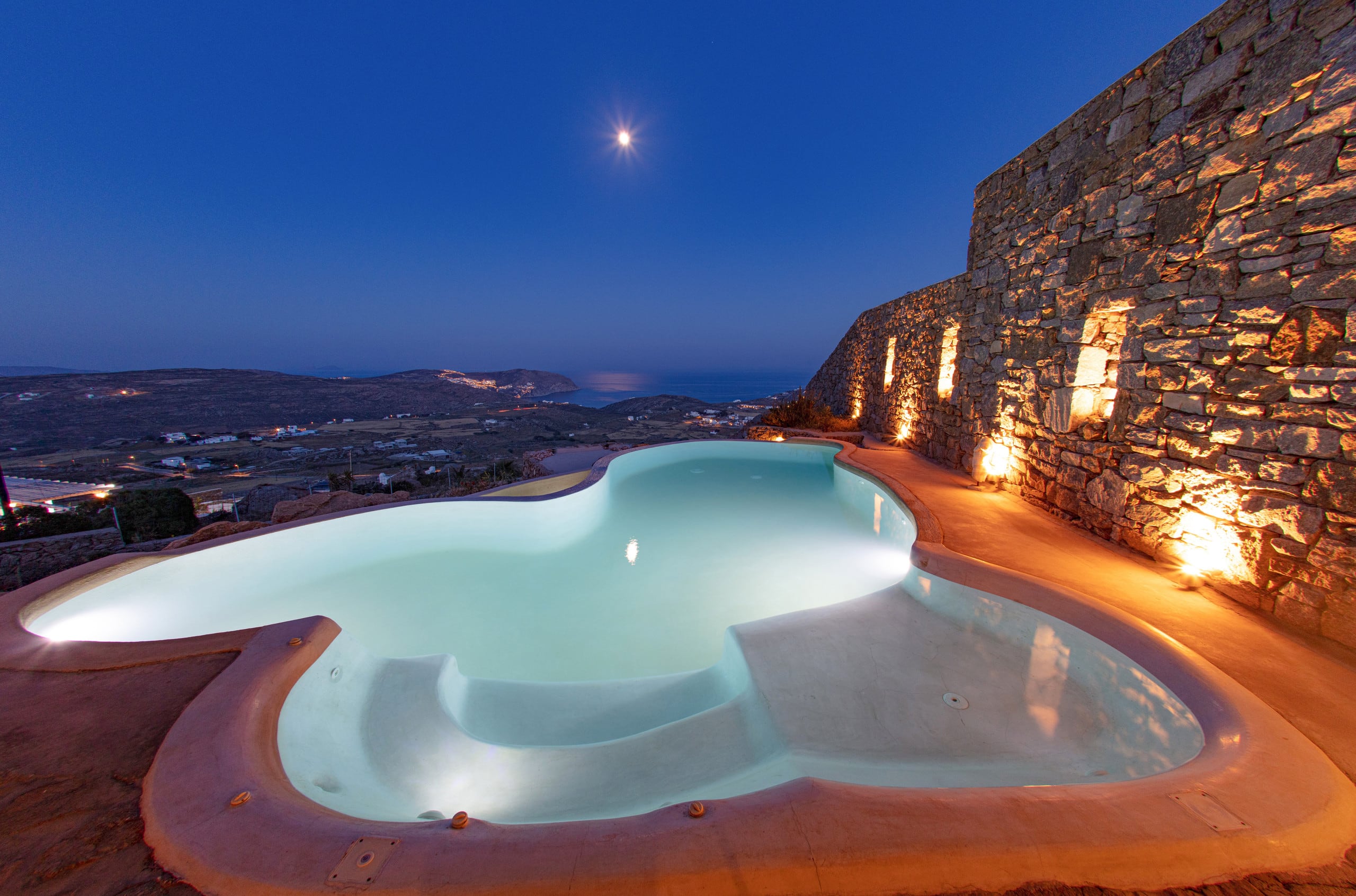 seaview suite/private pool/Mykonos/amallinisuites 31