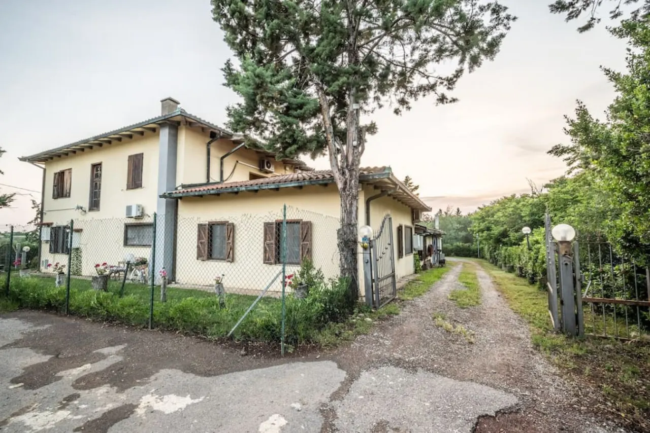 Villa Santa Gabriella - Rosa Nera