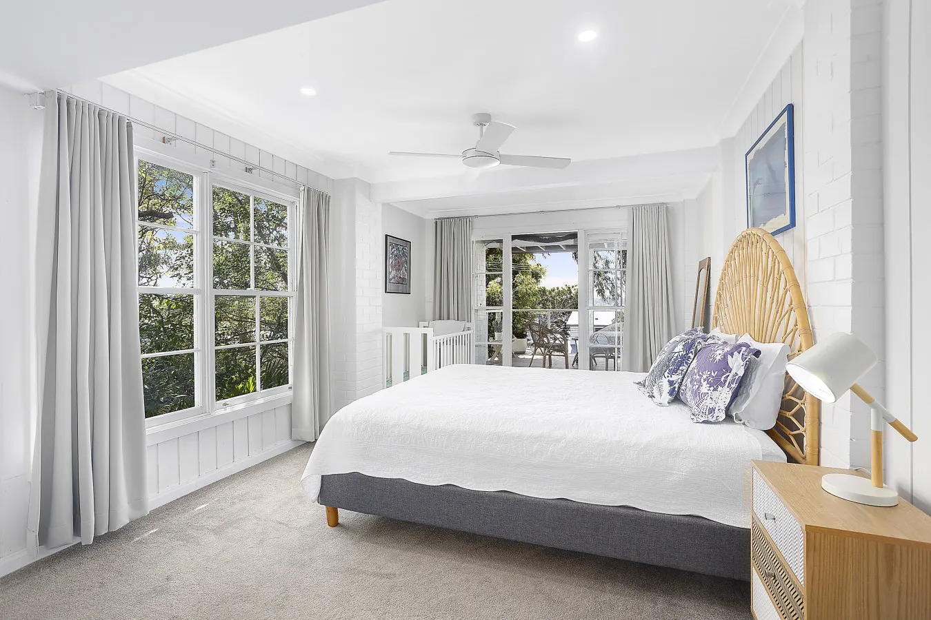 Discover Lambeth Walk Beach Home 9
