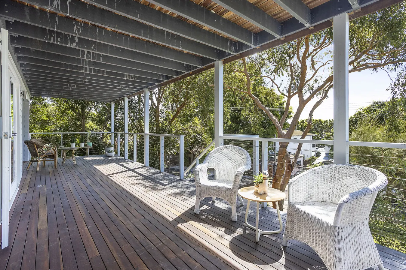 Discover Lambeth Walk Beach Home 16