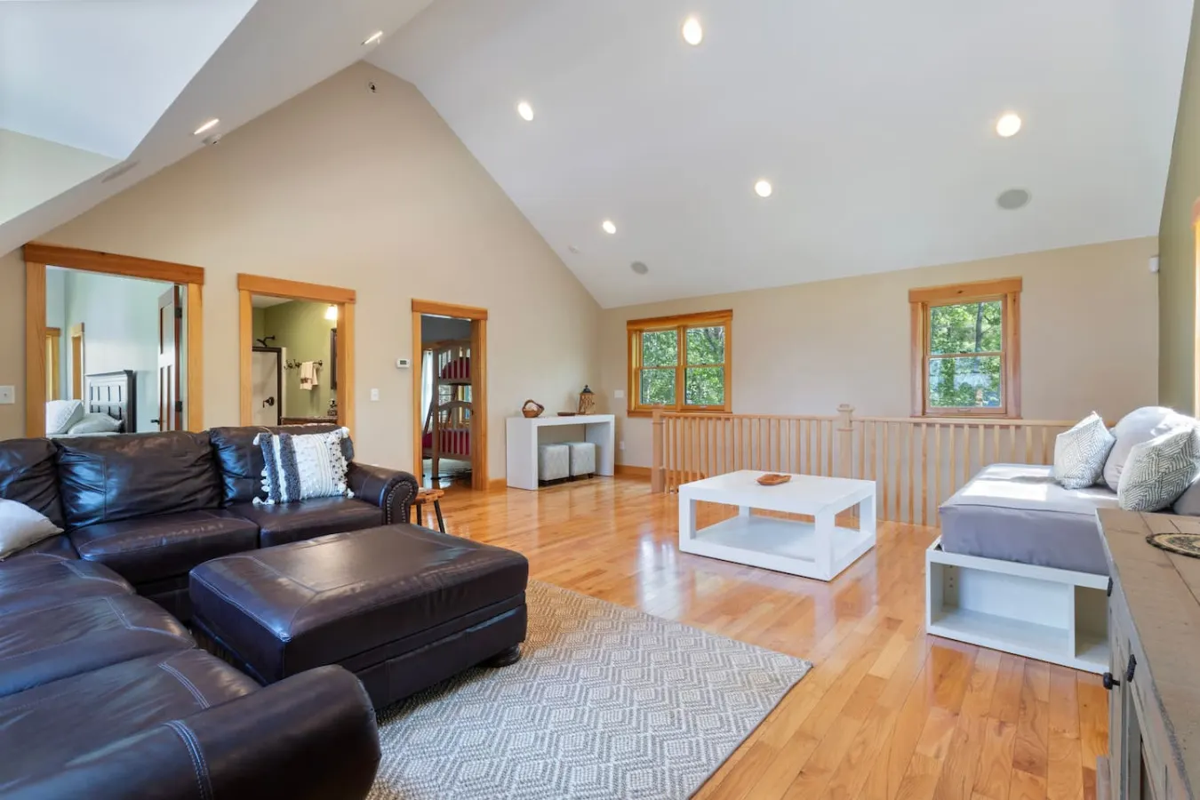 Perfect Pair on Sebago- TWO Beachfront Houses 15