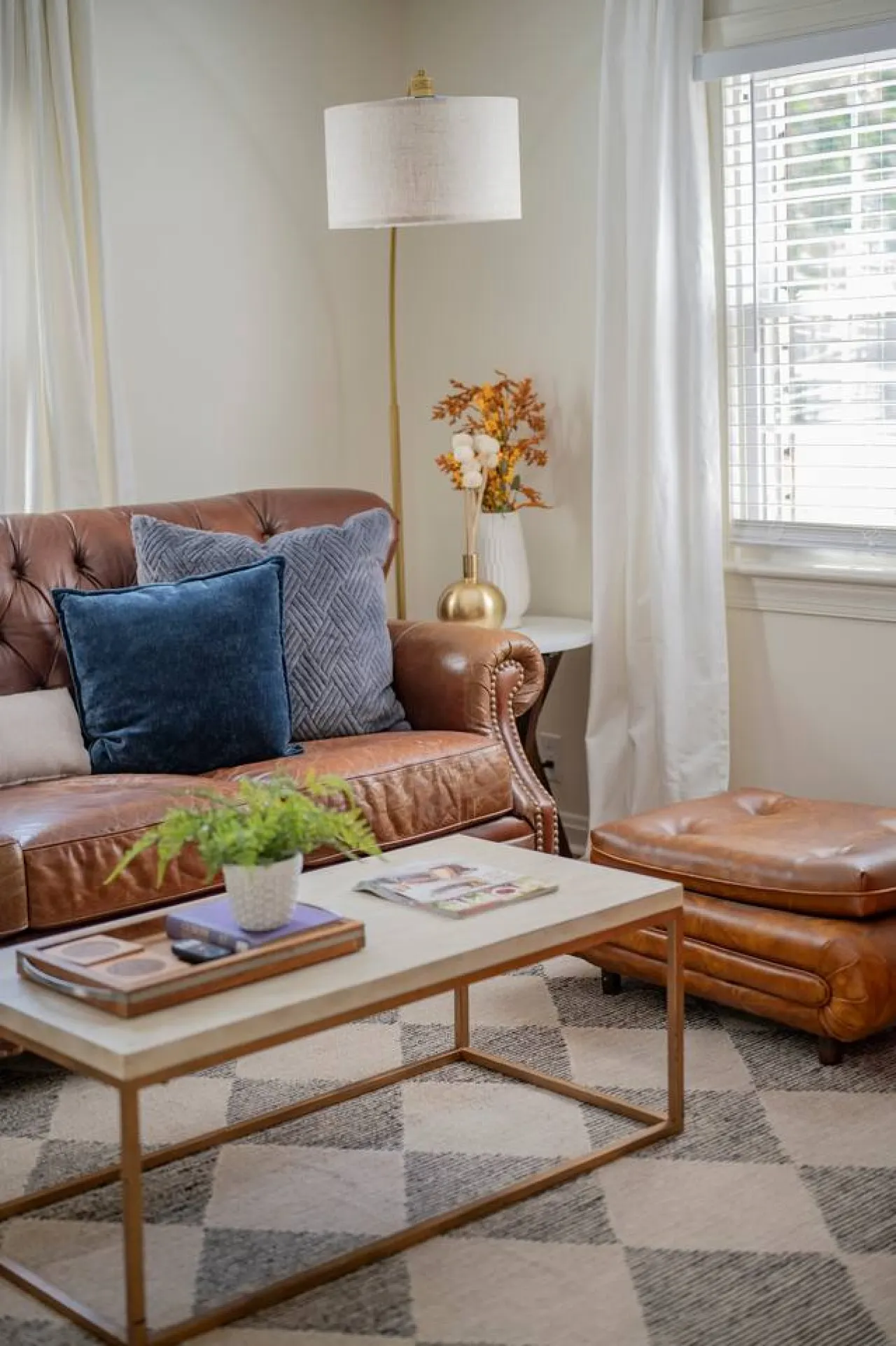 Cozy 3BR Home KING Bed ONLY 8-Min to LU! 10