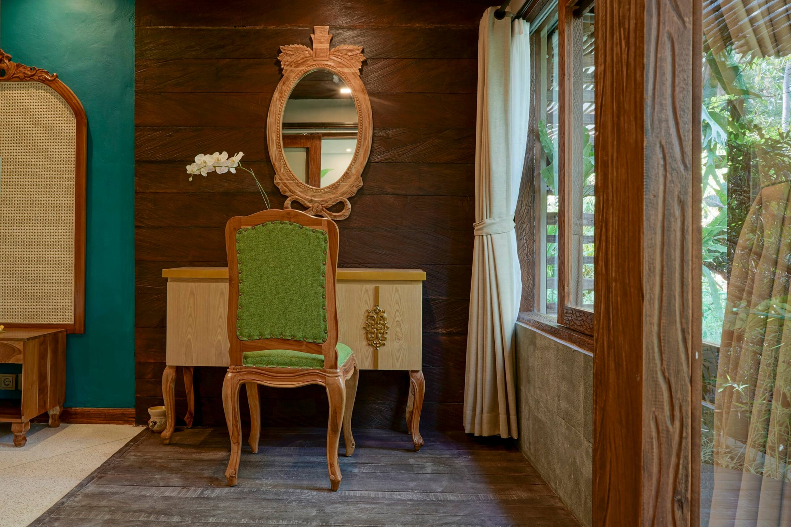 Menzel Ubud Tropical Suite Room 8