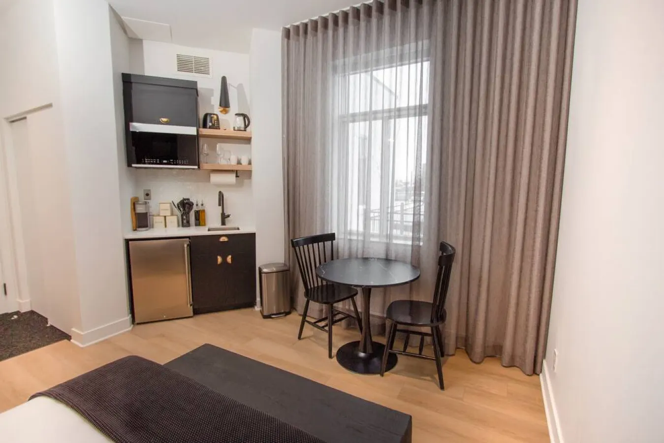 Studio15/Plateau/St-Denis/Terraces/SelfCheck-In/AC 2