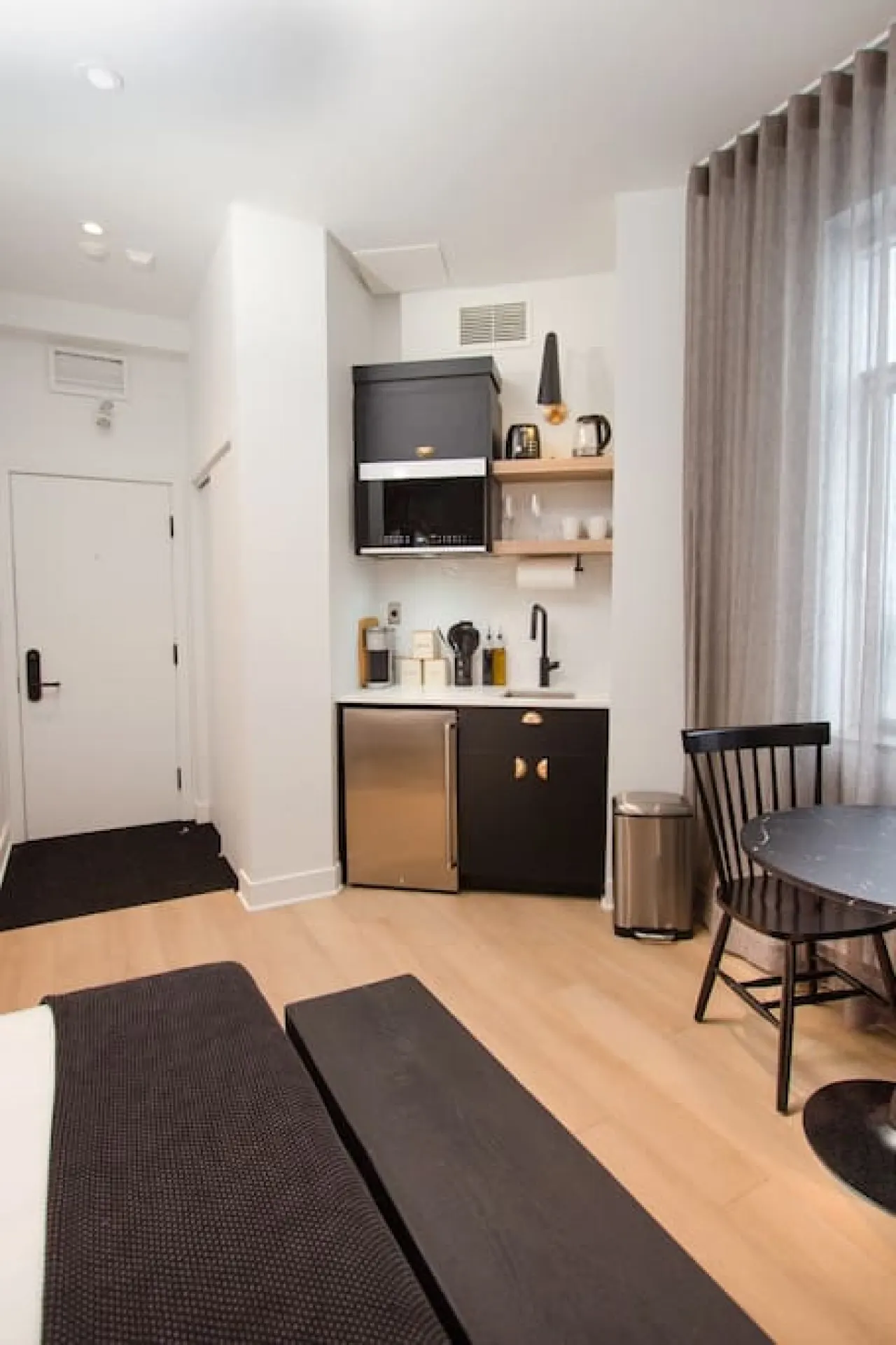 Studio15/Plateau/St-Denis/Terraces/SelfCheck-In/AC 9