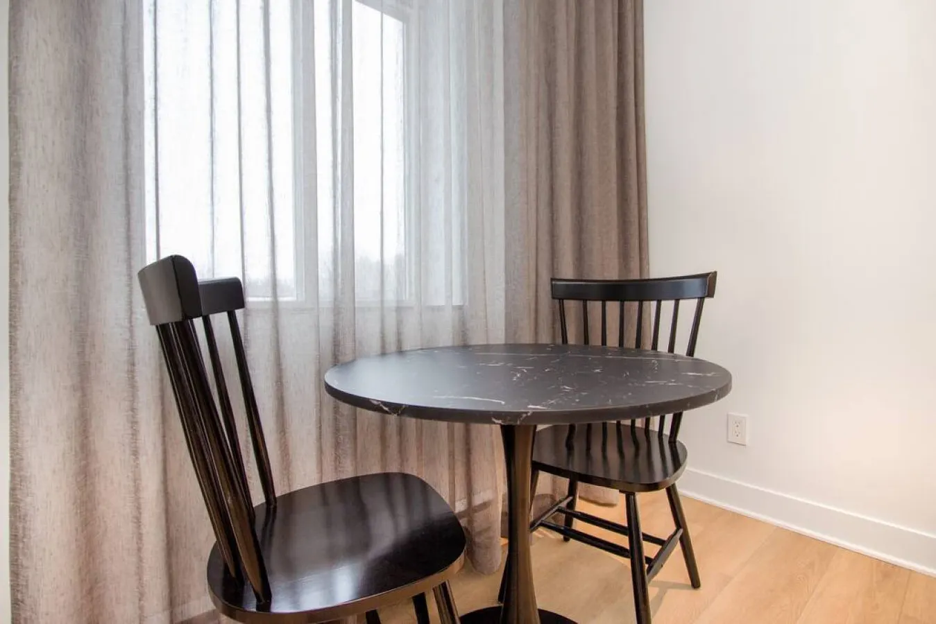 Studio15/Plateau/St-Denis/Terraces/SelfCheck-In/AC 10