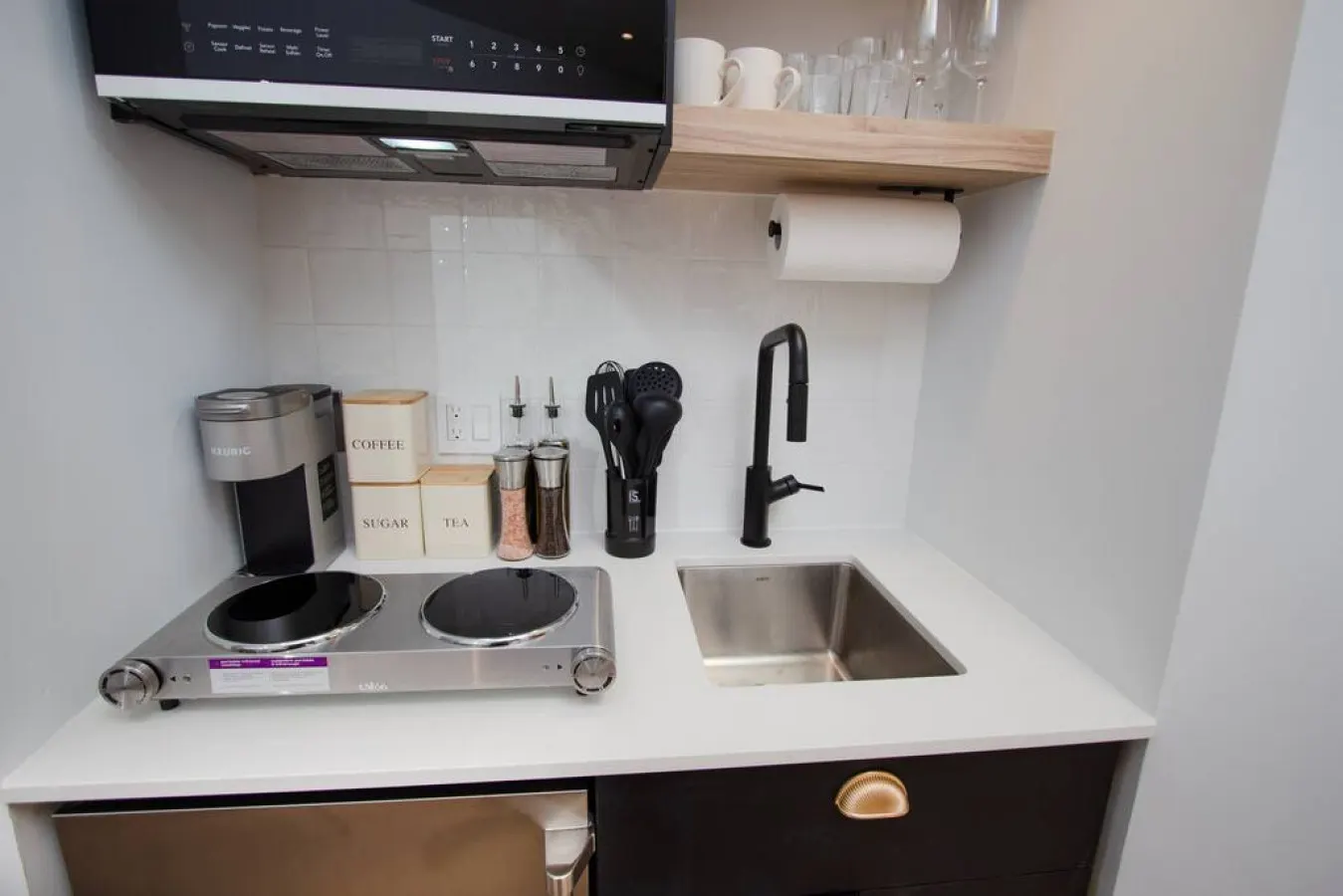 Studio15/Plateau/St-Denis/Terraces/SelfCheck-In/AC 13