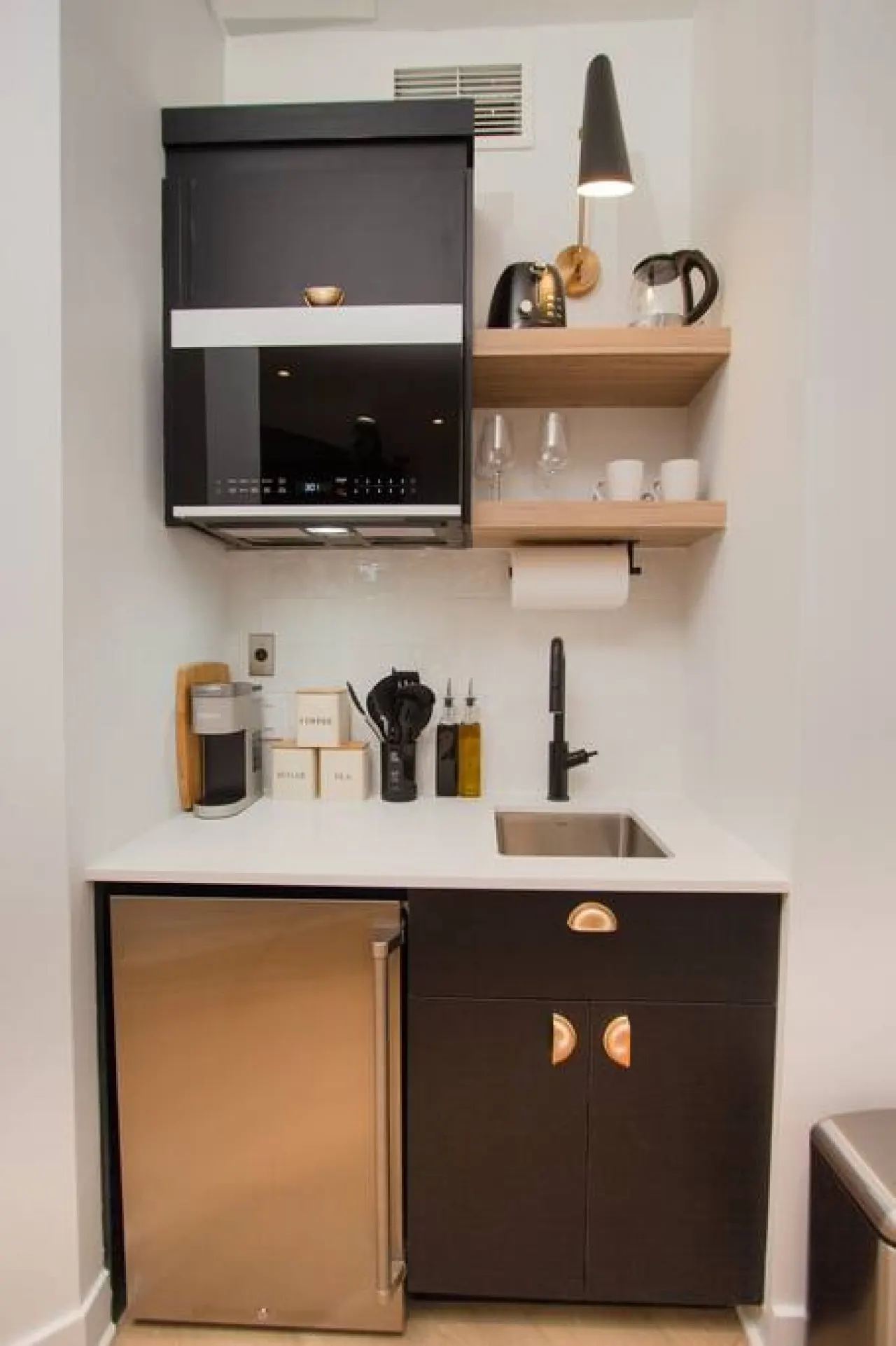 Studio15/Plateau/St-Denis/Terraces/SelfCheck-In/AC 3