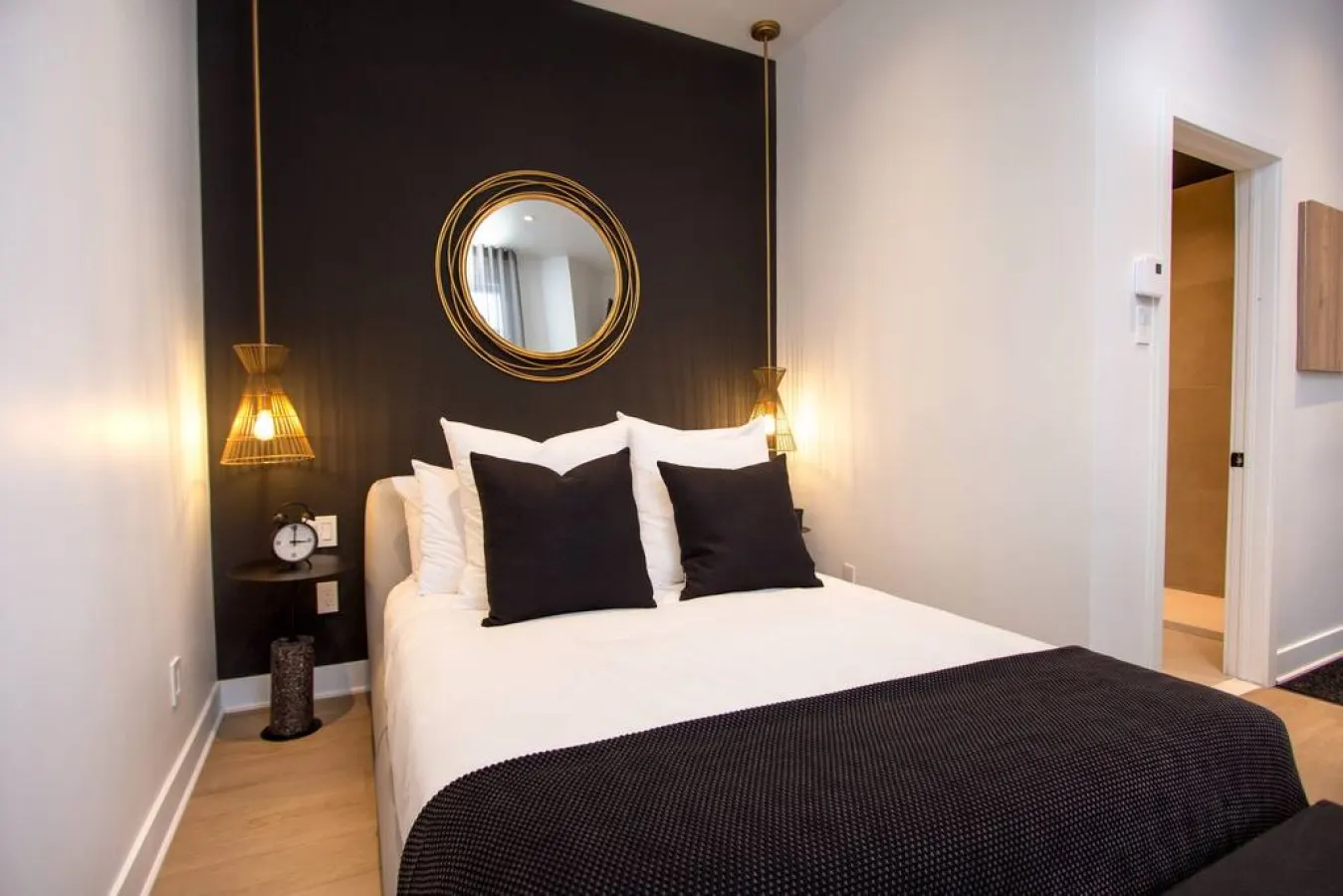 Studio15/Plateau/St-Denis/Terraces/SelfCheck-In/AC 7