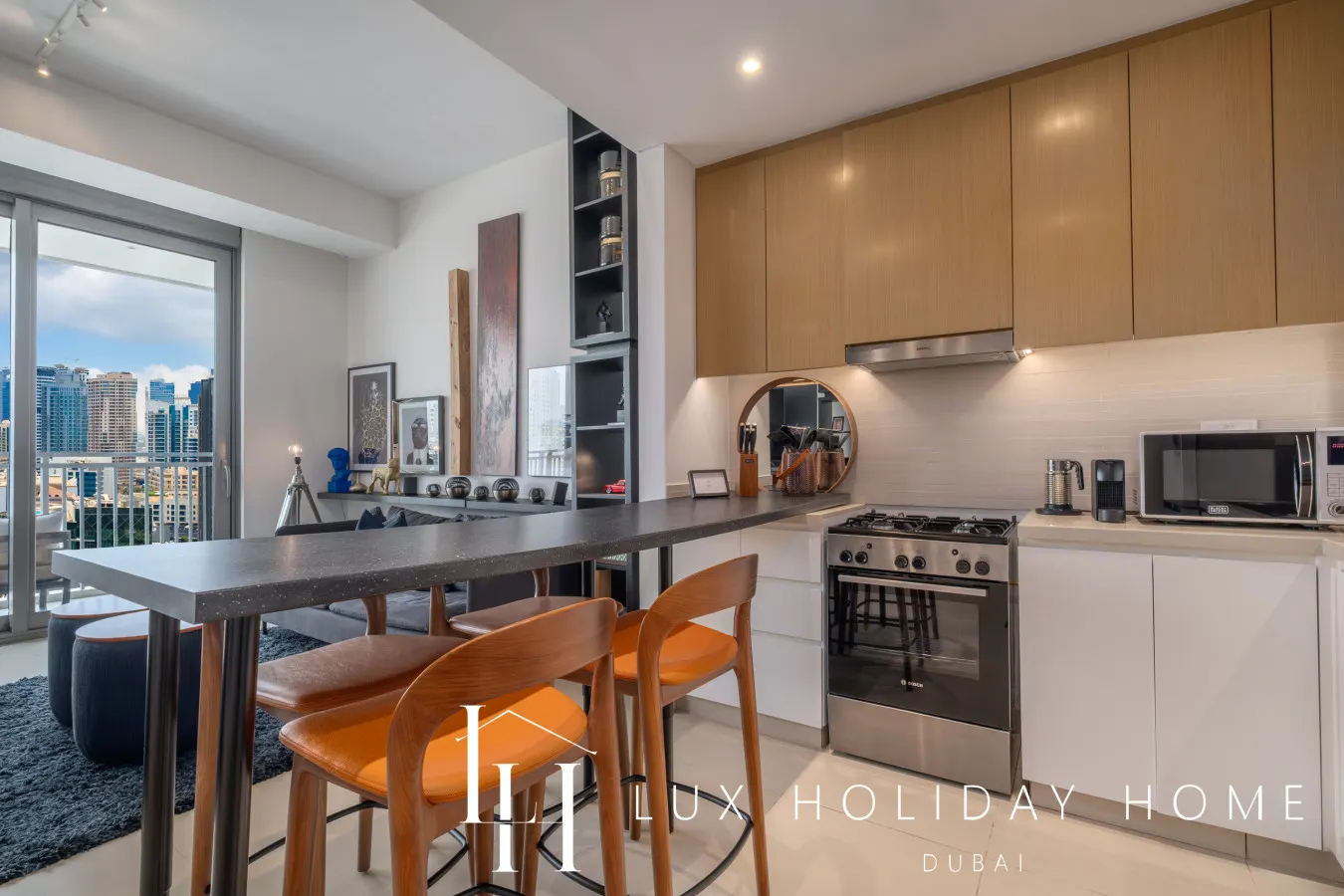 LUX 52 42 Deluxe Marina View Suite 3 10