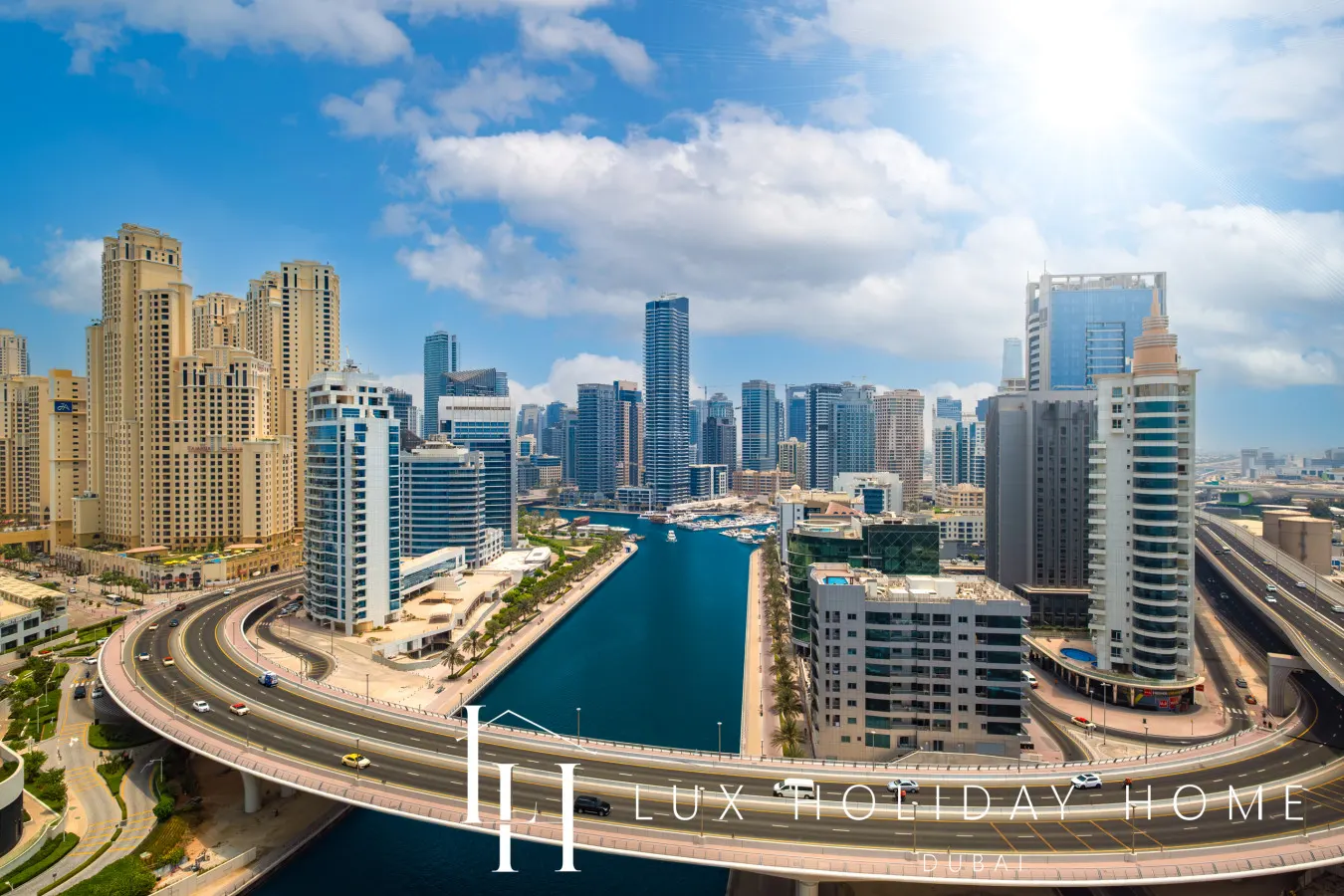 LUX 52 42 Deluxe Marina View Suite 3 15