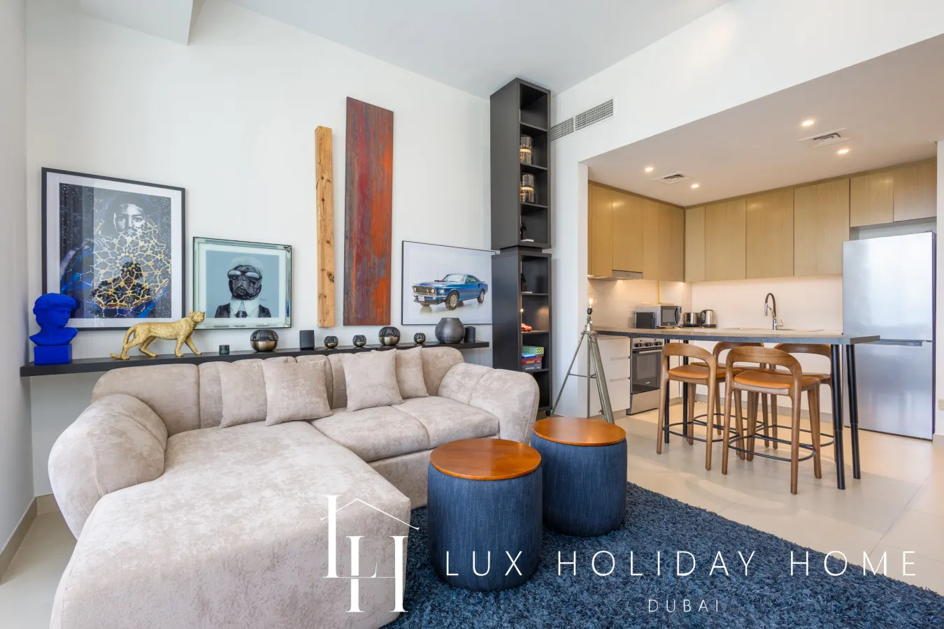 LUX 52 42 Deluxe Marina View Suite 3 6
