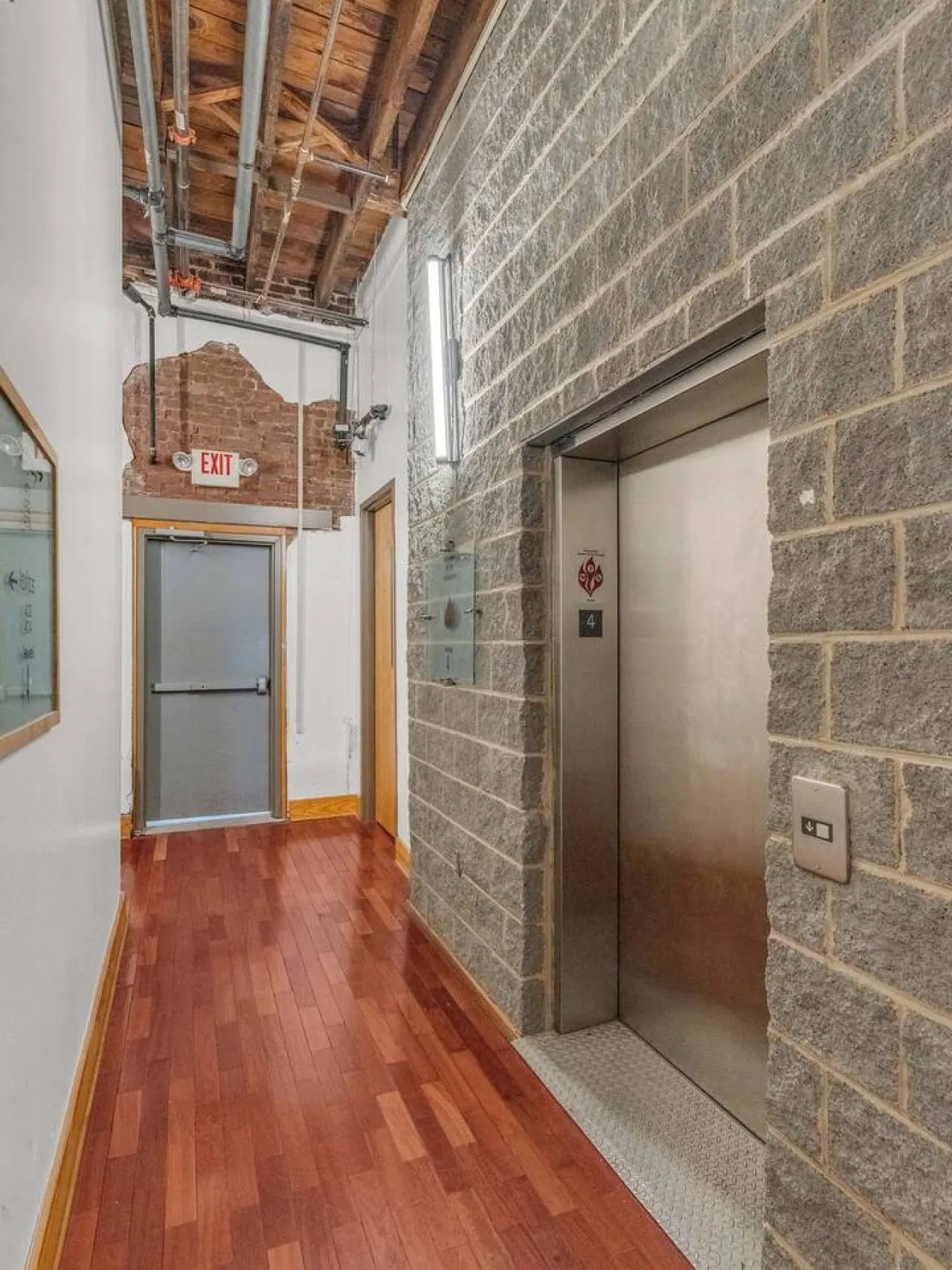 Modern Industrial Loft Walk Anywhere Downtown 19