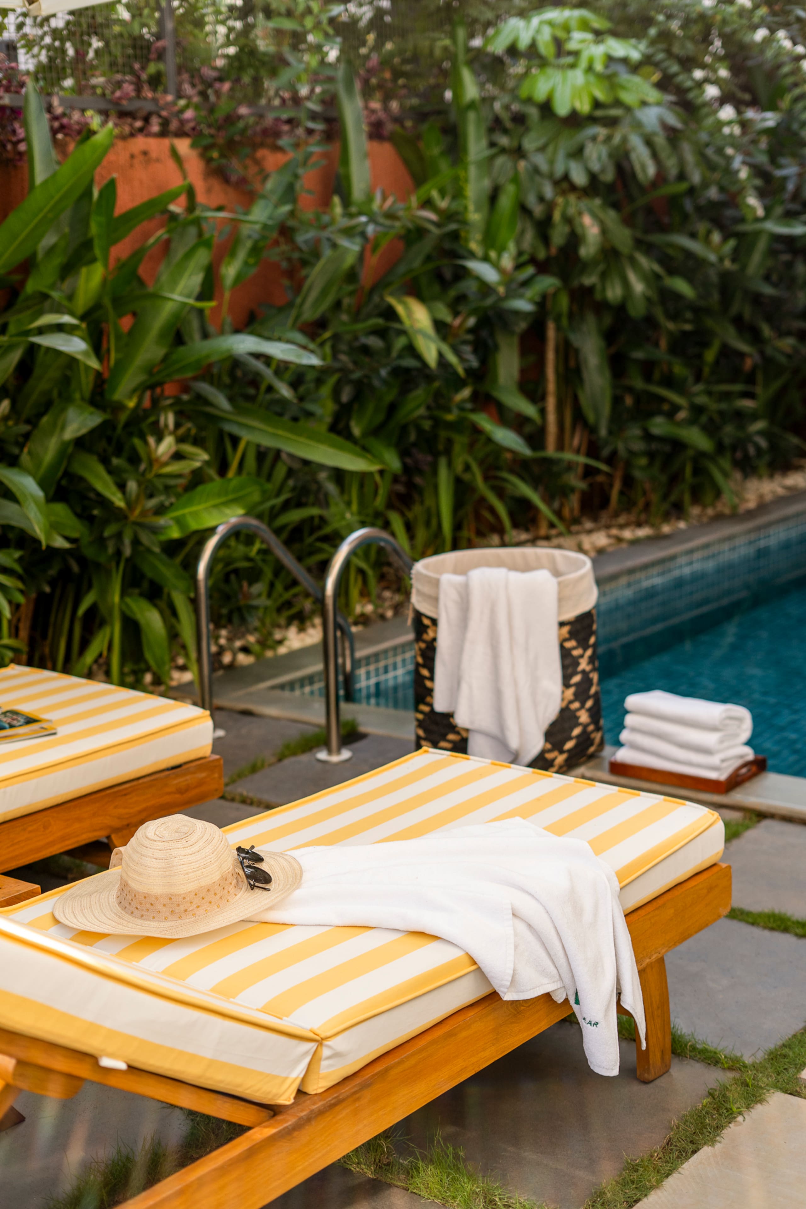 El Volar – Luxury Private Pool Apt in Nerul, Goa 27