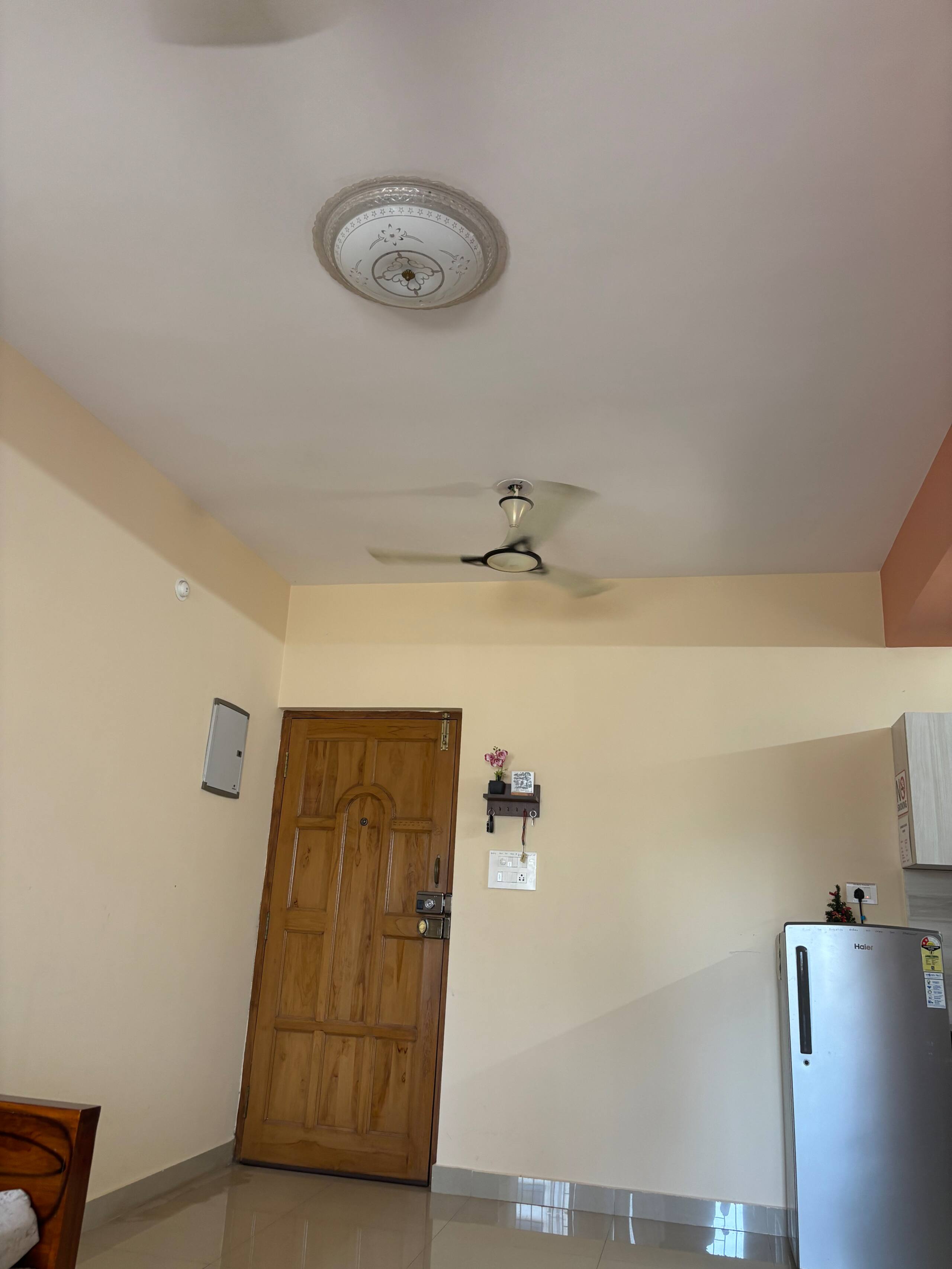* Furtado's condo * 10