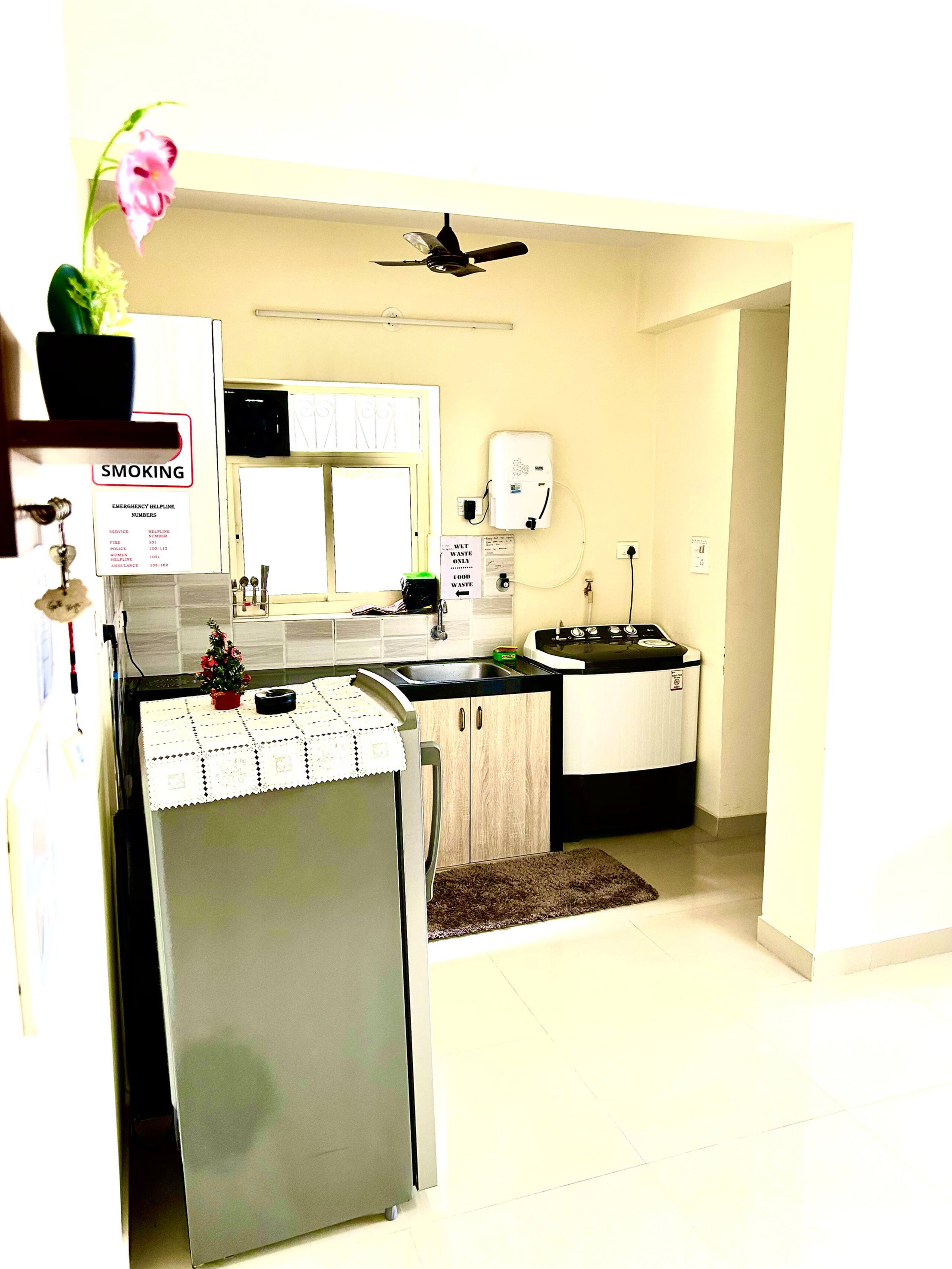 * Furtado's condo * 4