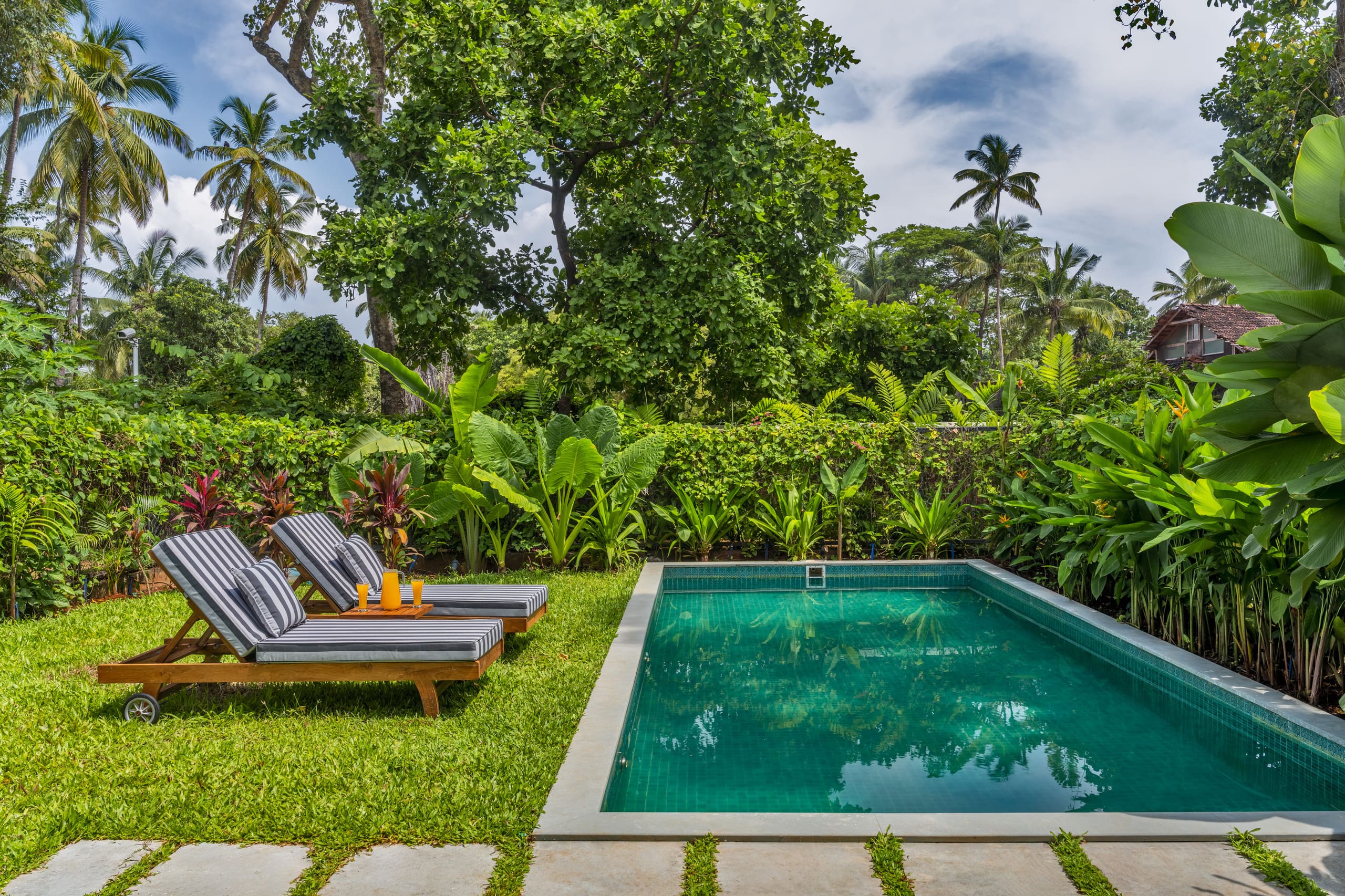 LaDora Serene villa 7m Walk Vagator beach Pvt Pool 29