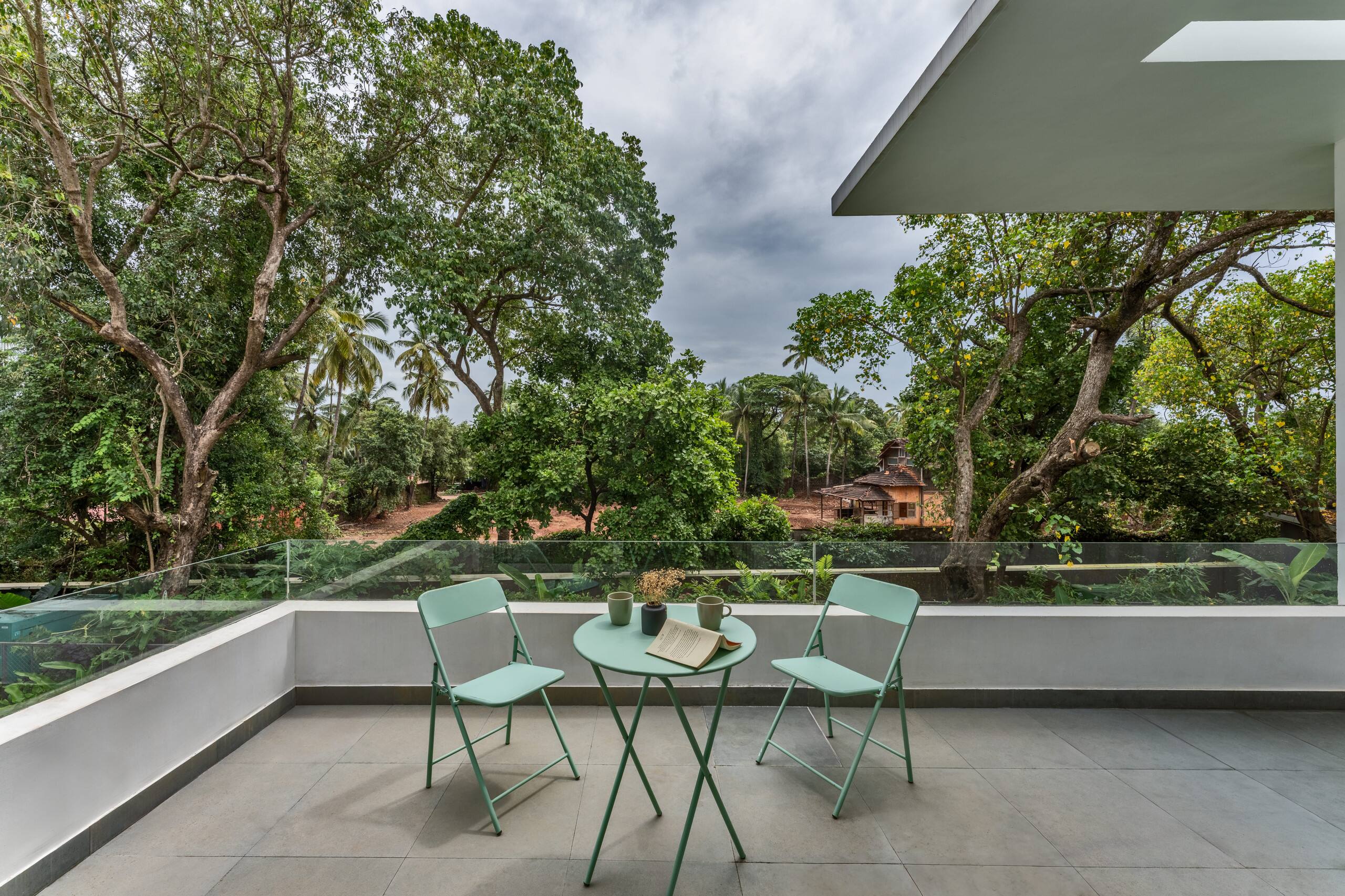 LaDora Serene villa 7m Walk Vagator beach Pvt Pool 24