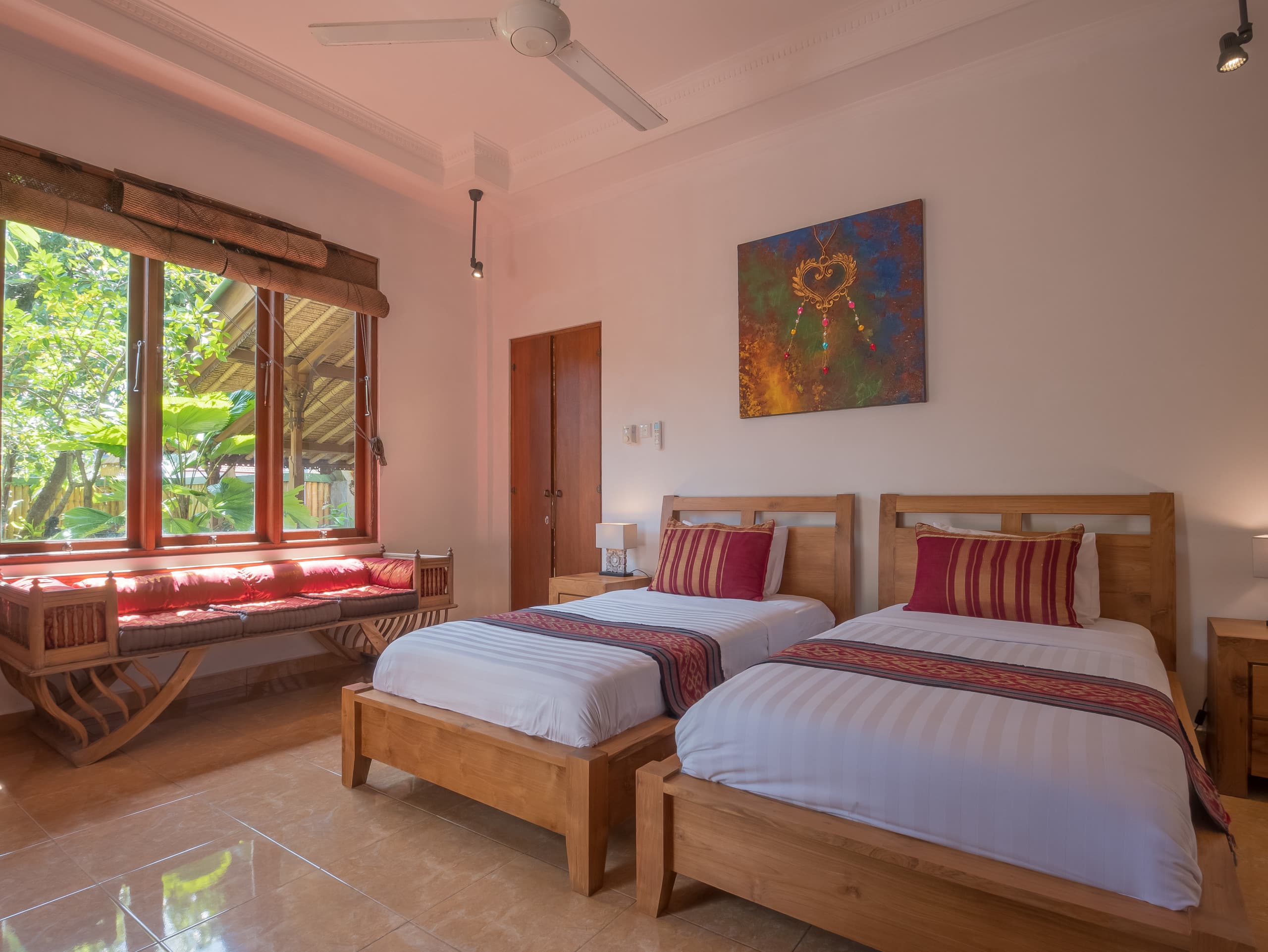 5BR Central Ubud • Walk Everywhere • Family 15