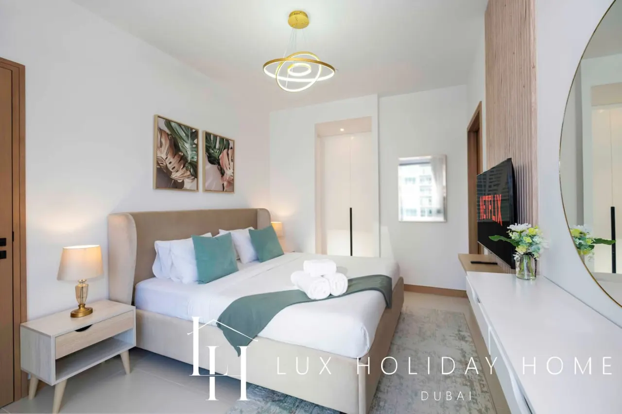 LUX The Vida Marina Residence 3 7