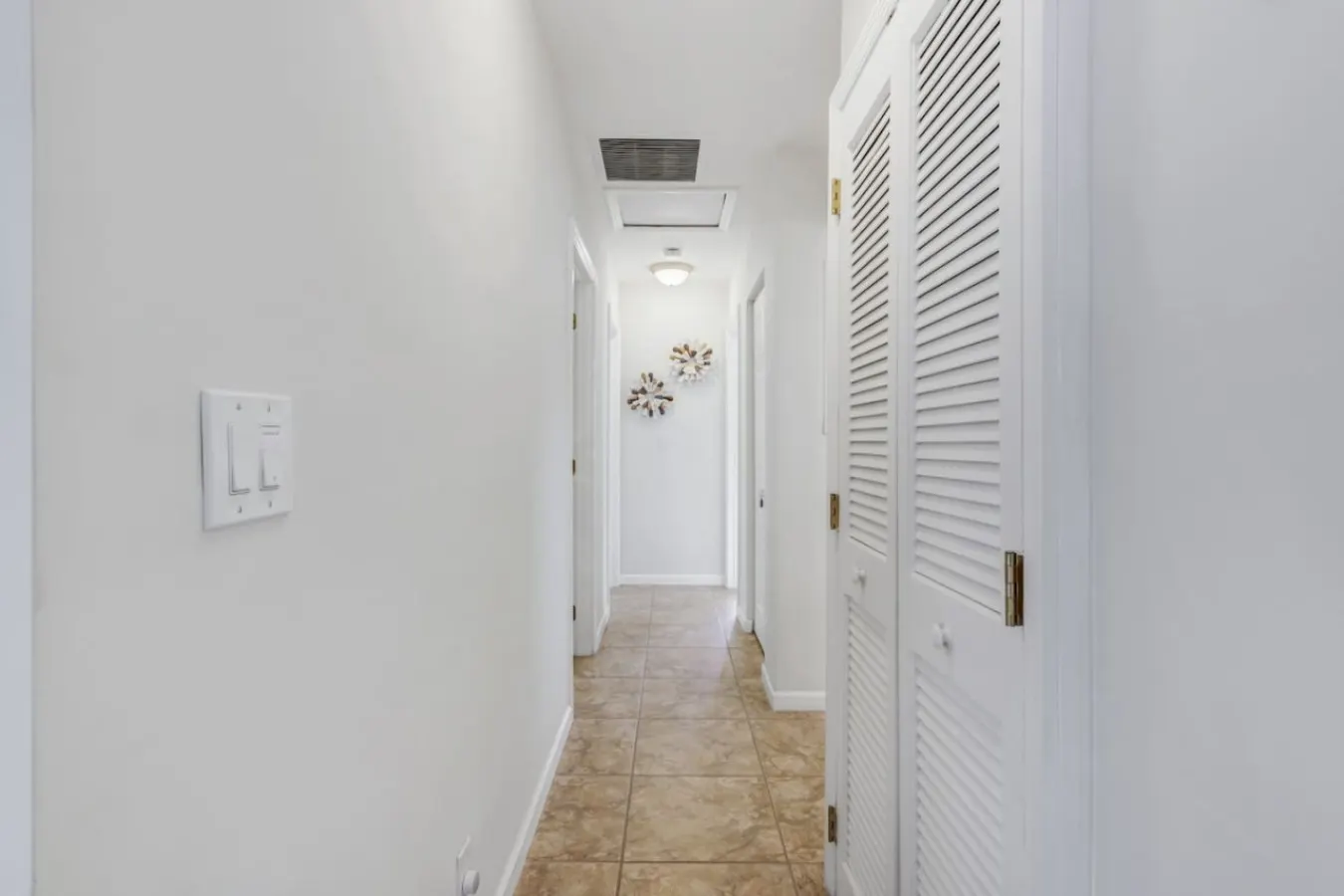 Monthly - Work & Play Retreat. Private Office. 1GB Internet 17