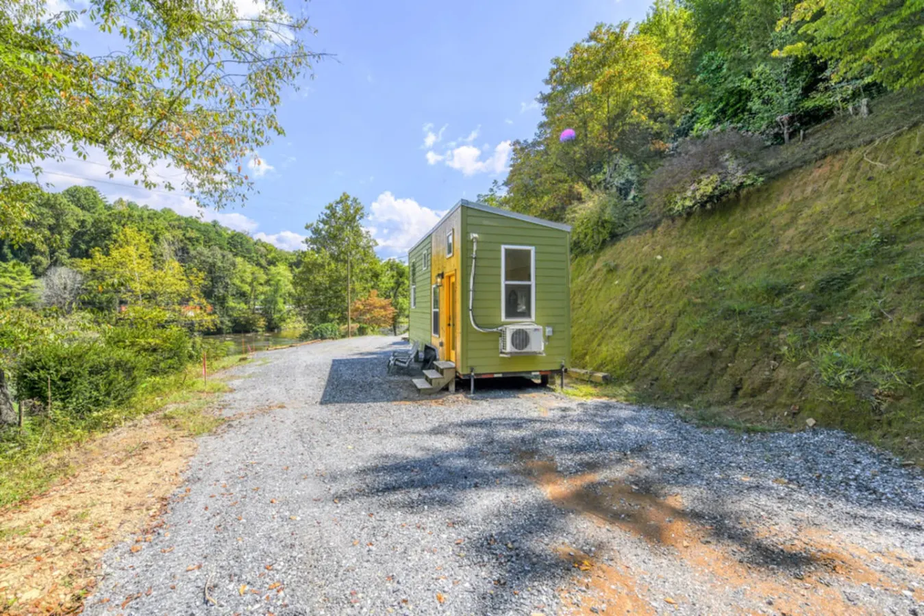 Riverfront Hikes, Rafting & Smokies Close! 19