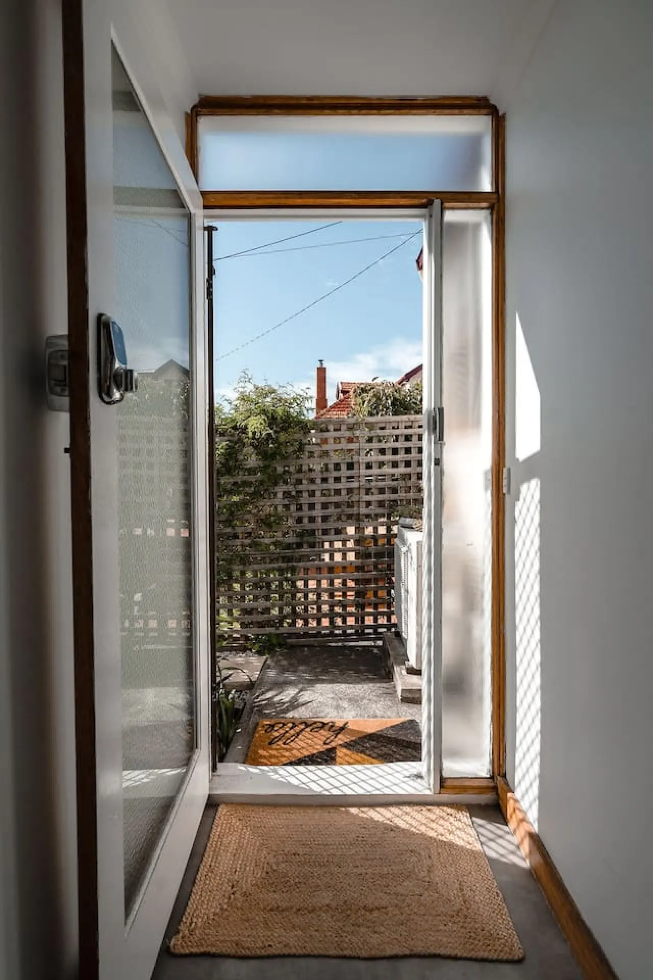 Ms Sophia's Studio Apartment - Historic Battery Pt — photo 5