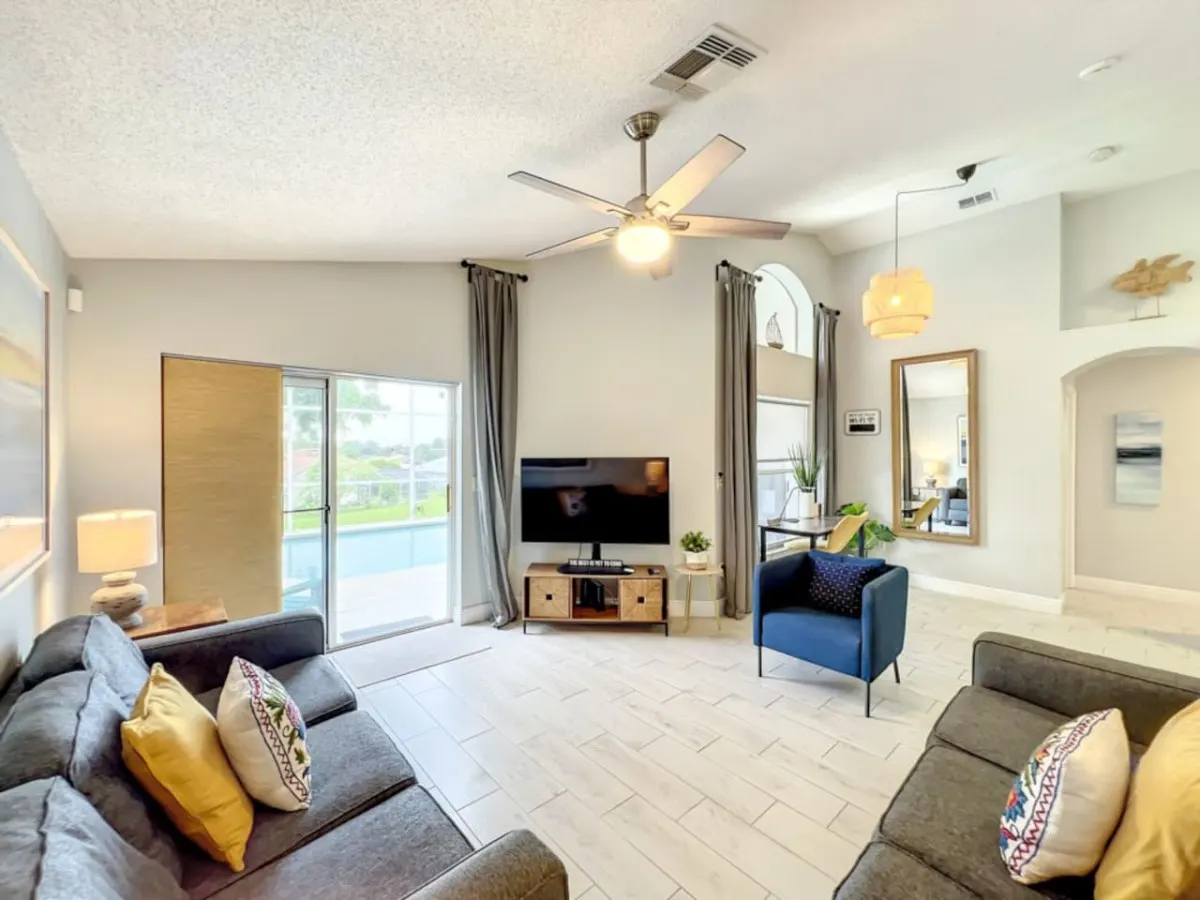 Family-Friendly 3BR Villa with Private Pool in Southern Dunes