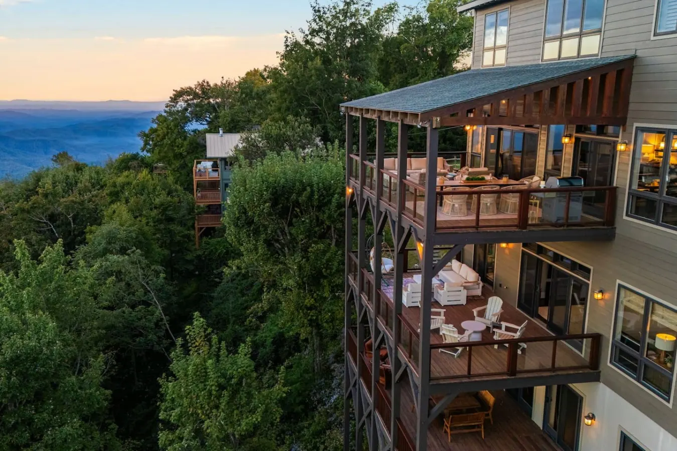 Blowing Rock Hideaway Fireplaces & Rec Room 17