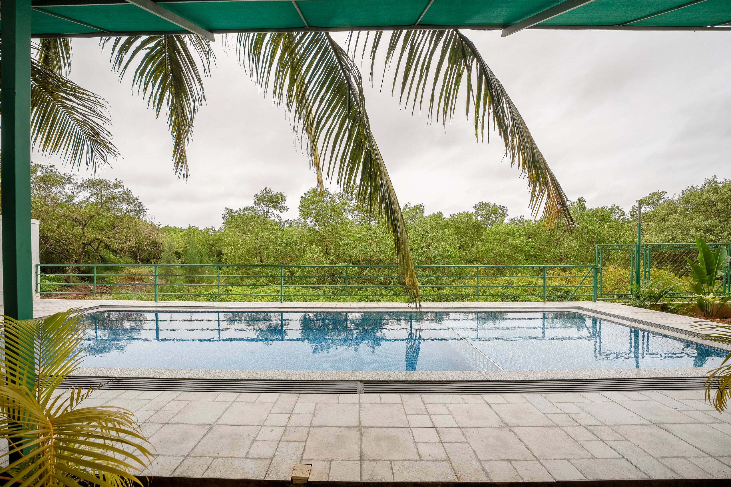 NYRA- 1BHK | LazyDazeStays | NrThalassa | BoilerMaker — photo 5
