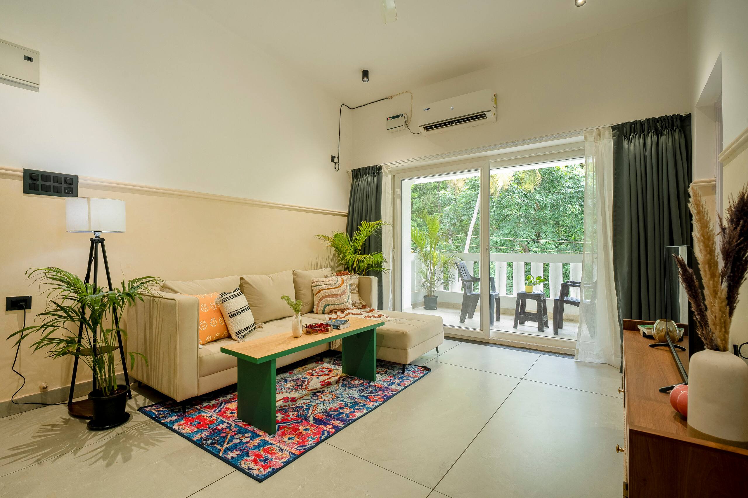 NYRA- 1BHK | LazyDazeStays | NrThalassa | BoilerMaker 8