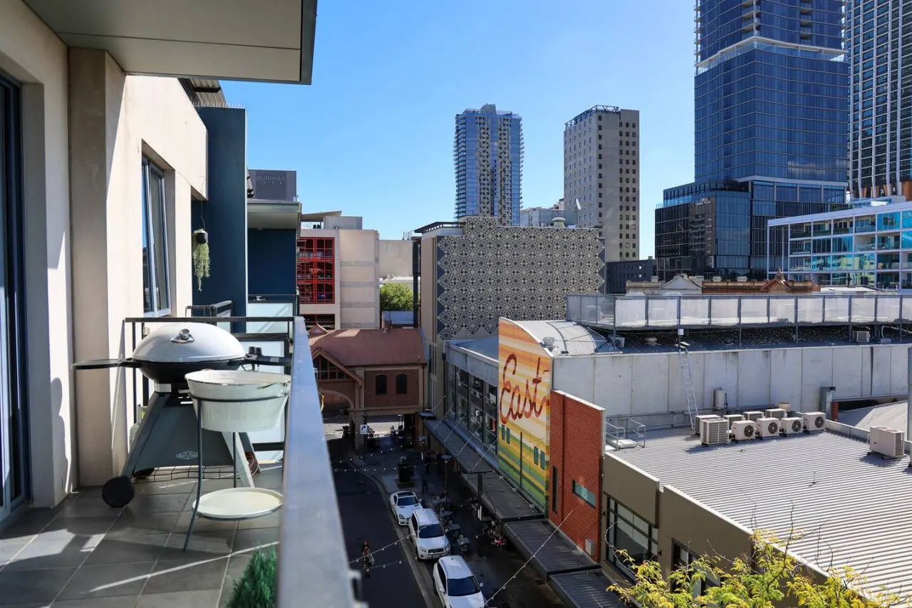 The East-Ender 1BR Balcony City View 15