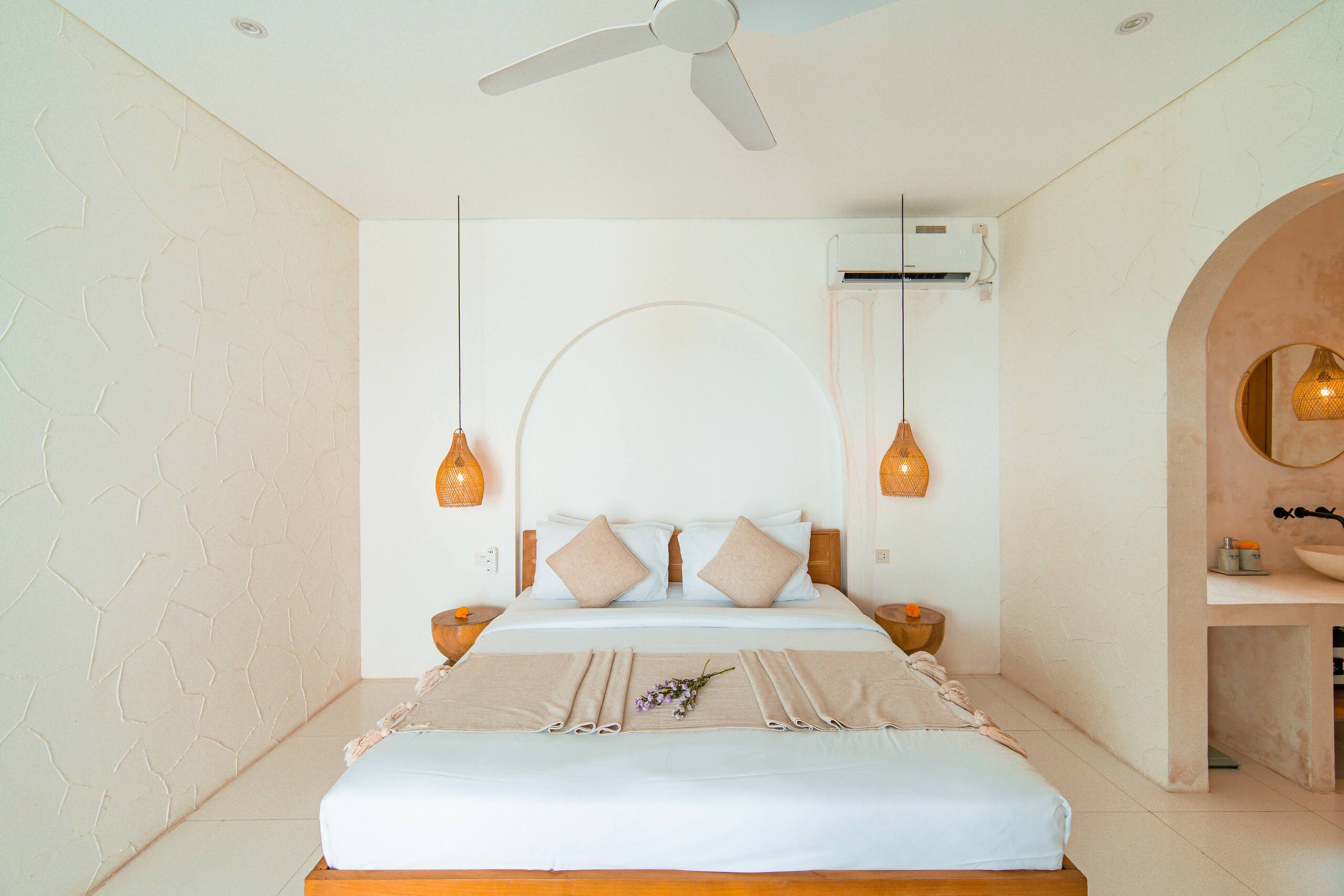 Romantic Designer Villa in Canggu, Bali 26