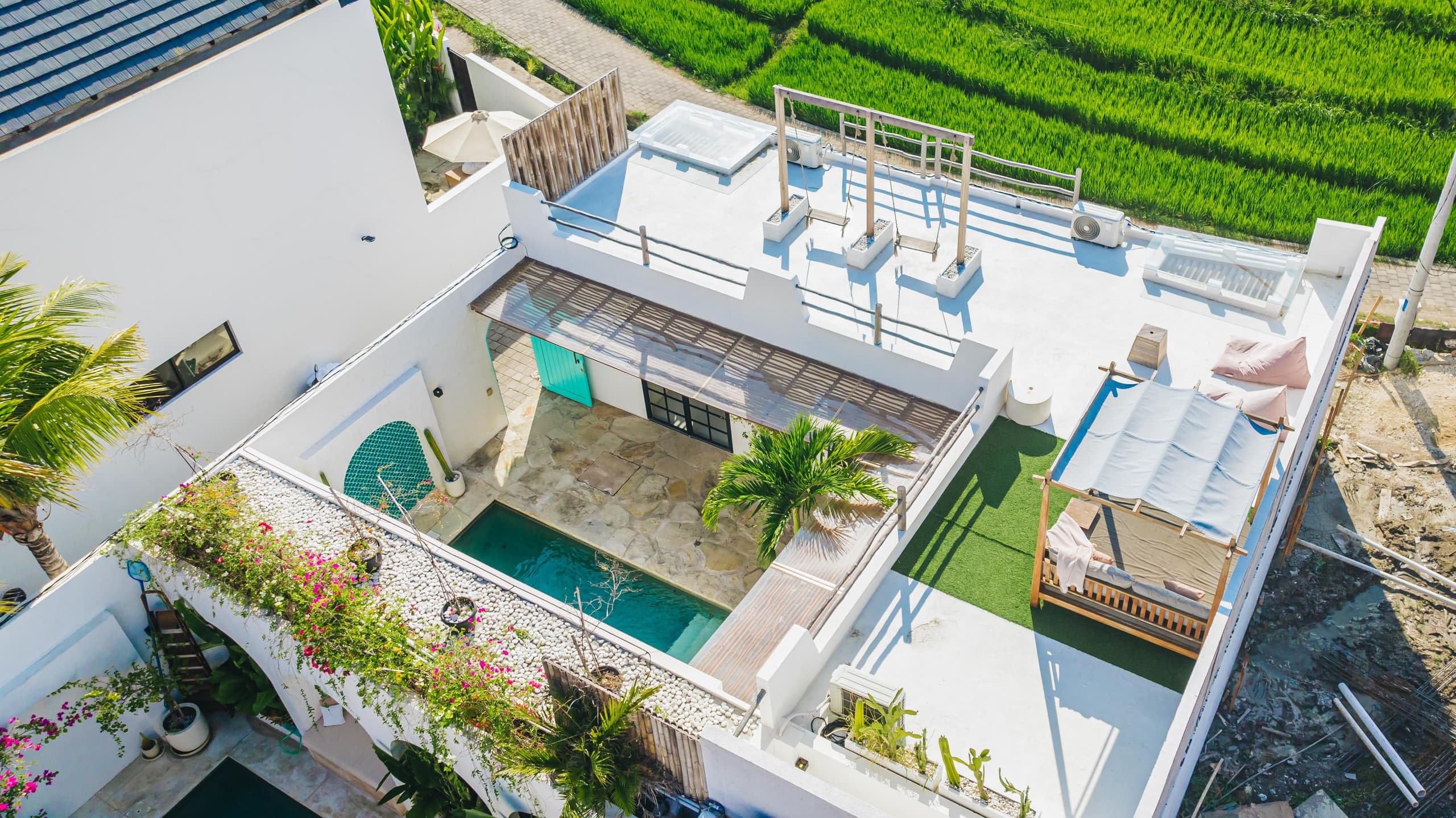 Romantic Designer Villa in Canggu, Bali — photo 4