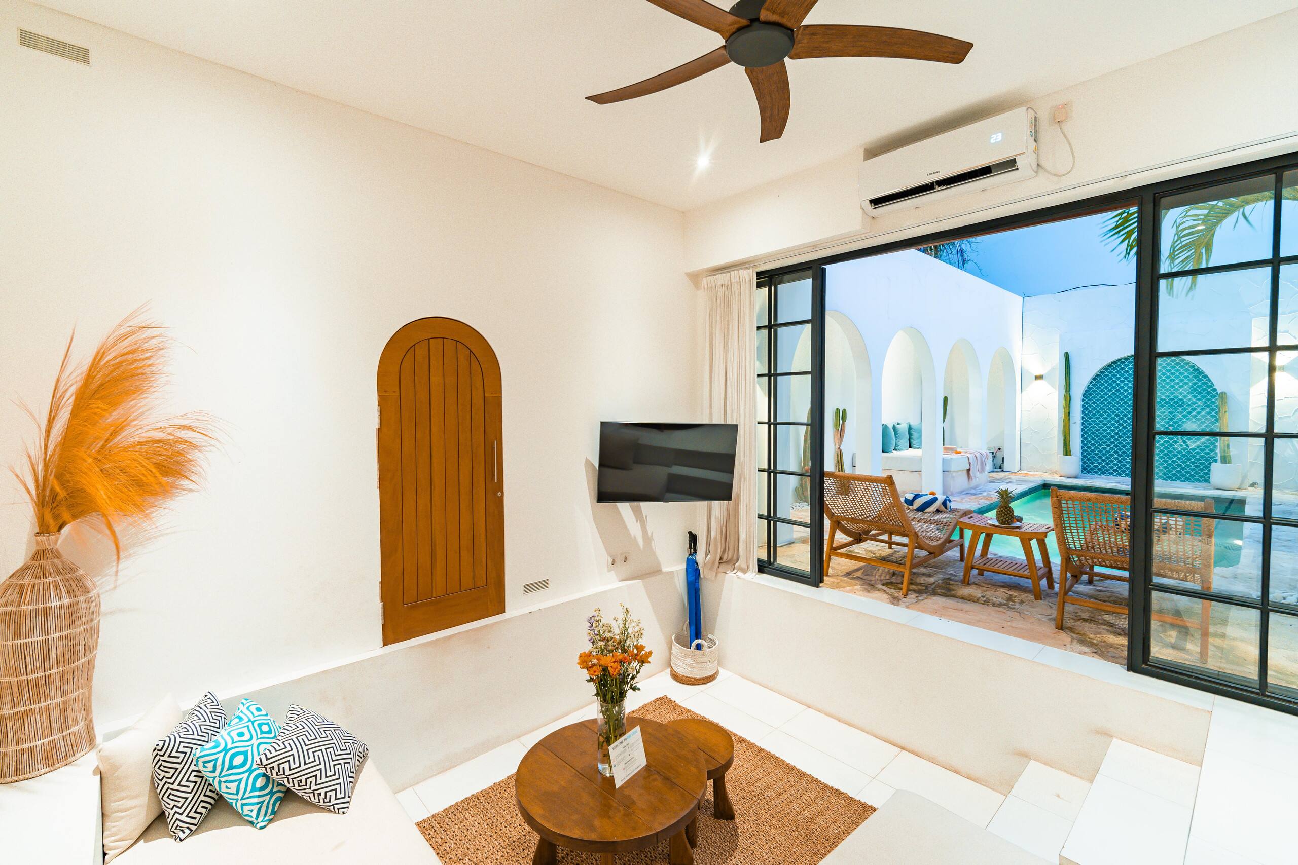 Romantic Designer Villa in Canggu, Bali 16